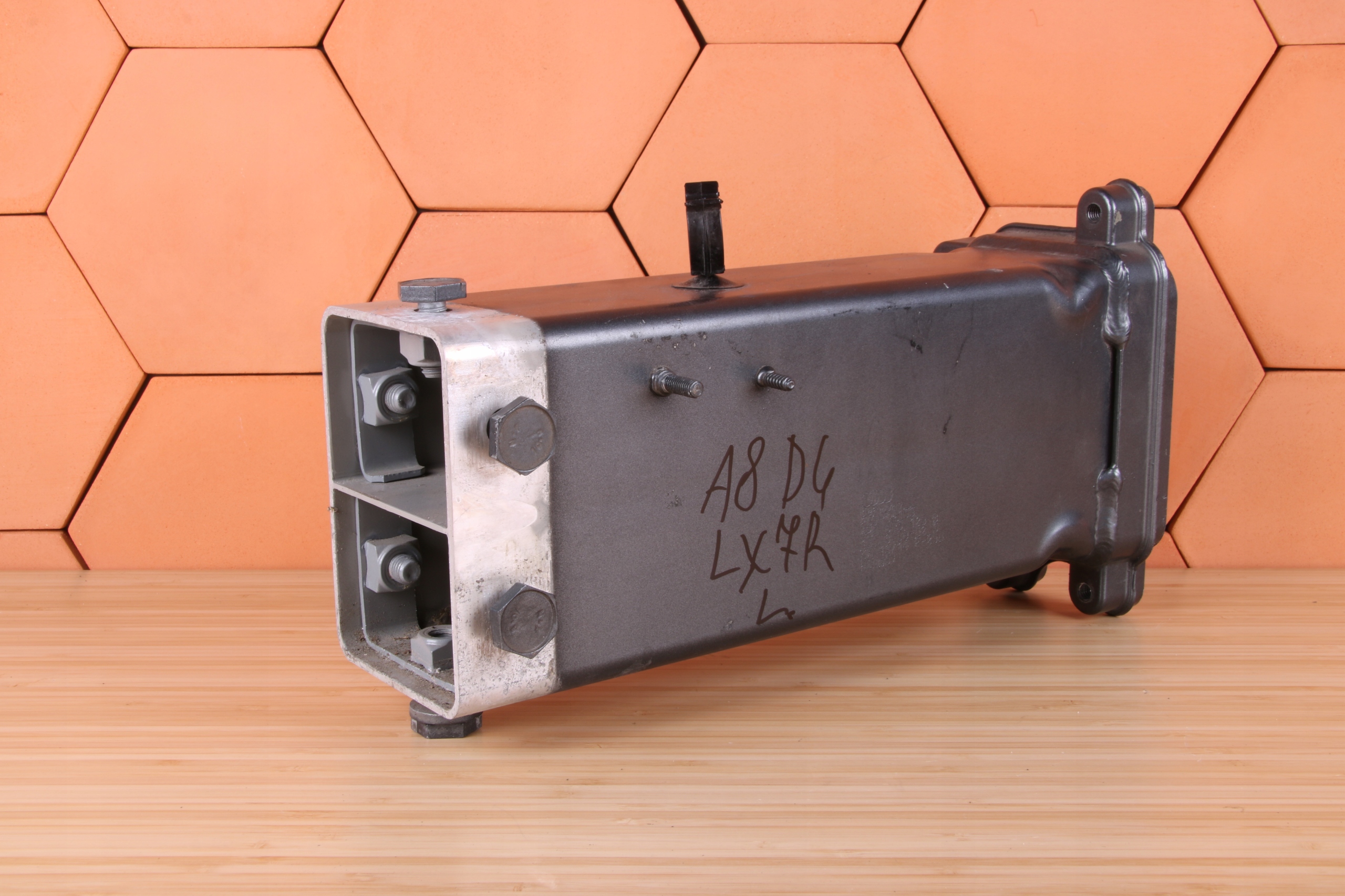 AUDI A8 D4 4H beam tip left LX7R 4H0805129B
