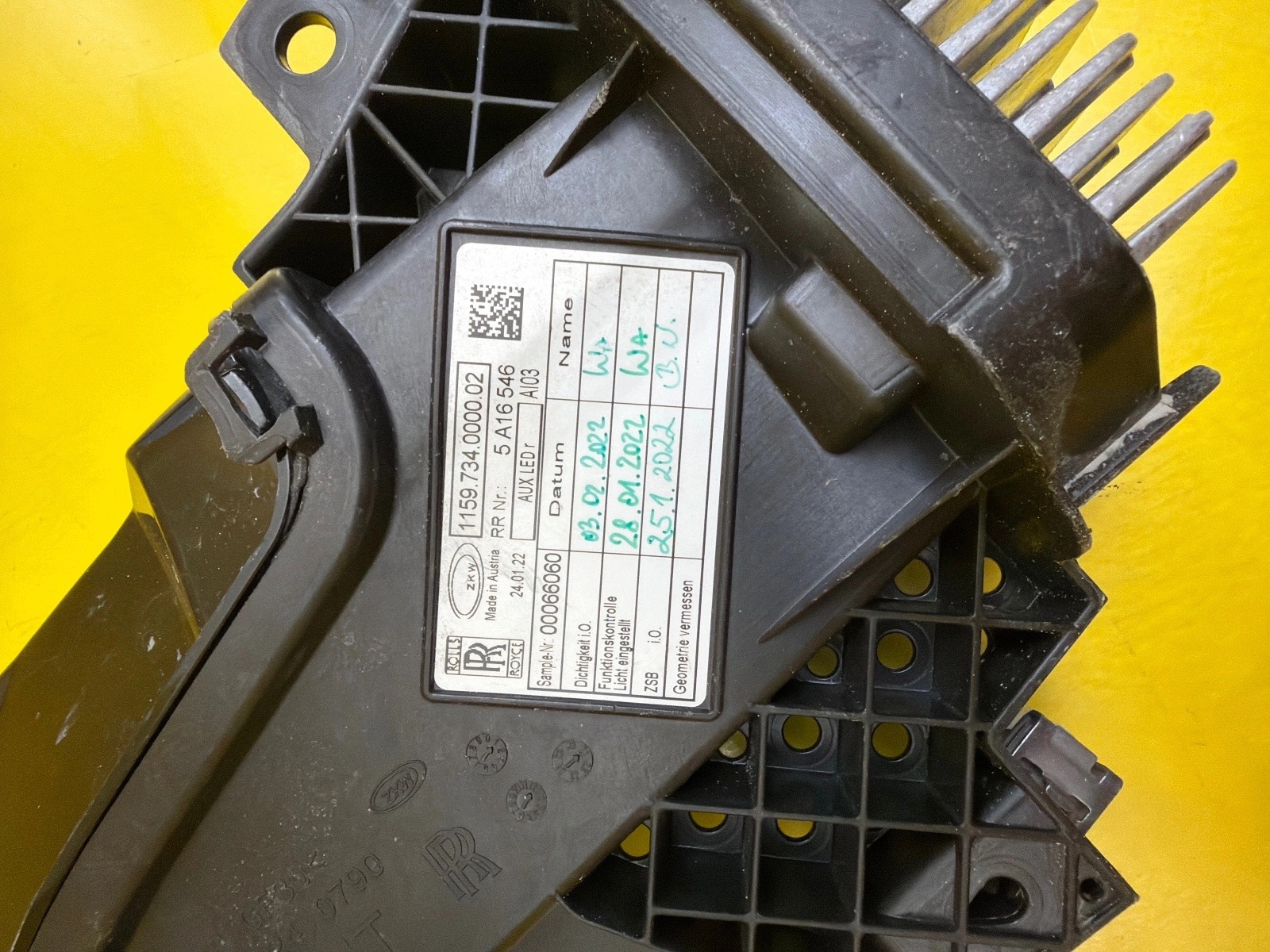 feu droit avant supérieure Rolls Royce Spectre Led DRL 2024 5A16546