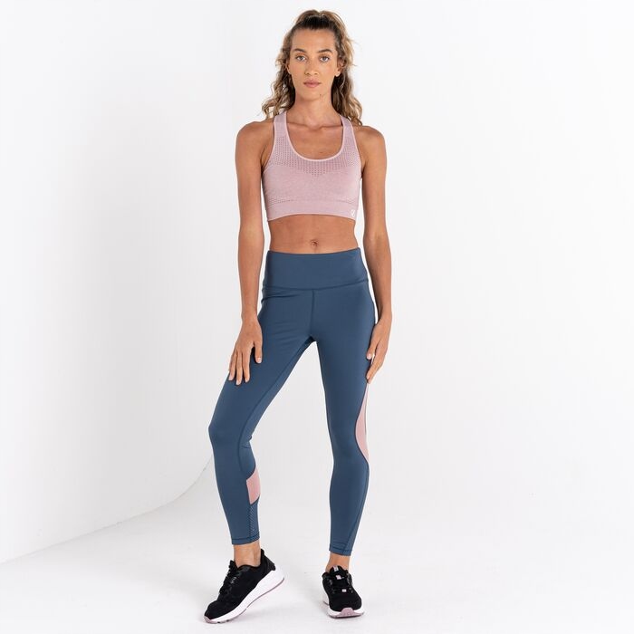 STANIK SPORTOWY BIUSTONOSZ DARE2B DWU354 MUM ciemny różowy XL Kolor dominujący róże i fiolety