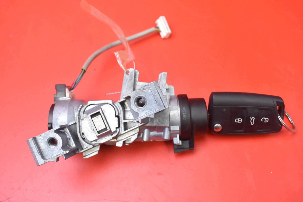 ignition key 1K0905851 VW GOLF 7 VII 1.6 TDI 105 KM 12-17
