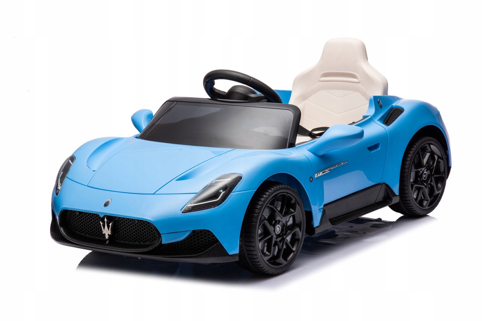 Auto na akumulator Samochód Jeździk Maserati Gt Cabrio Pilot MP3 Led