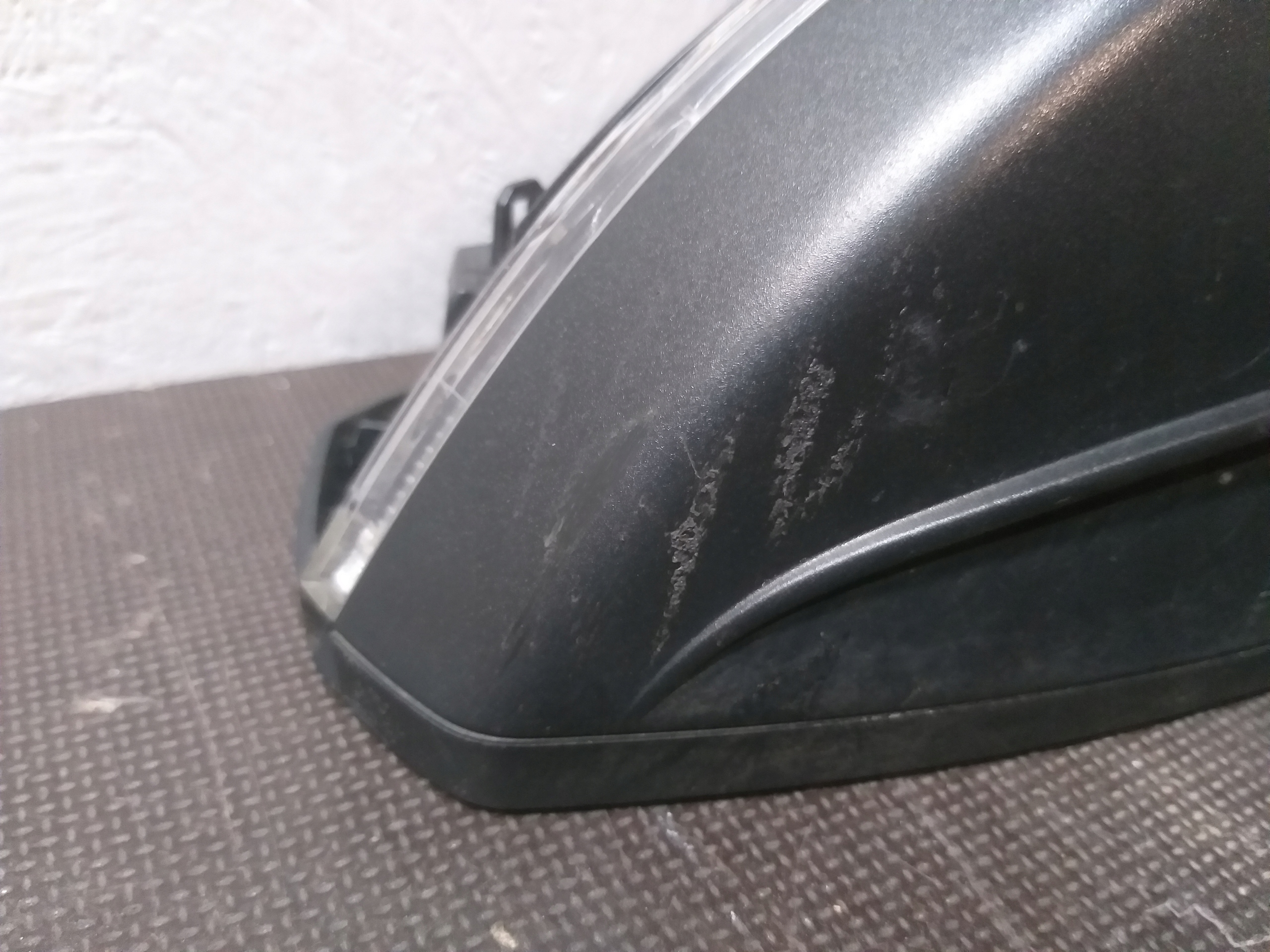 MIRROR RIGHT COVER AUDI A3 6PIN 8V5