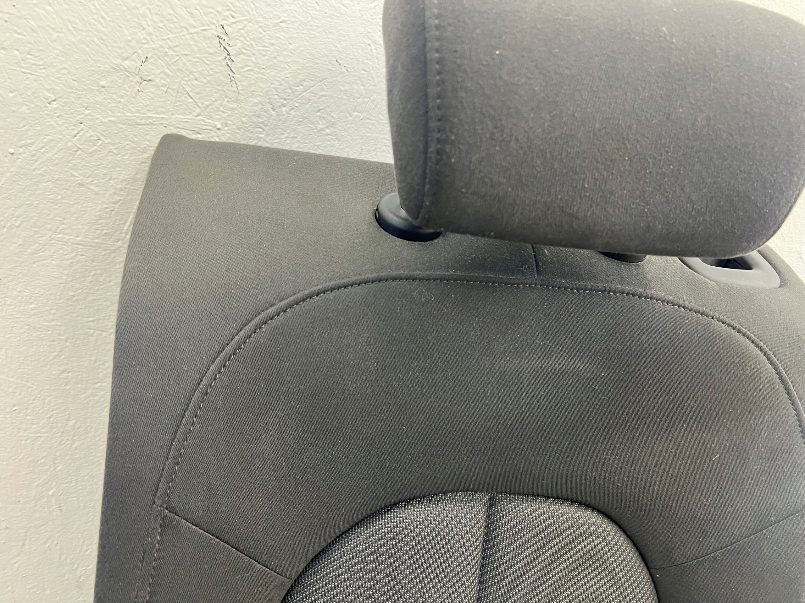 ORYGINALNE OPARCIE KANAPY left rear part AUDI A7 C7 KOMBI