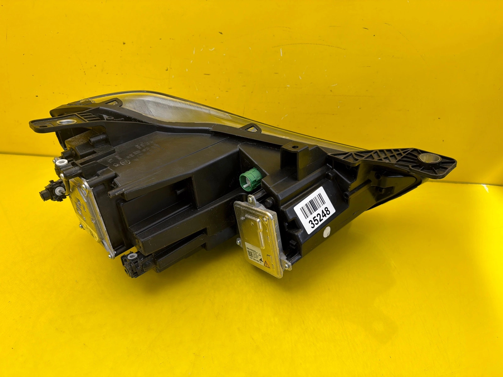 light left Maserati Ghibli M157 2013-2017 Bi-Xenon positioning 06701062640