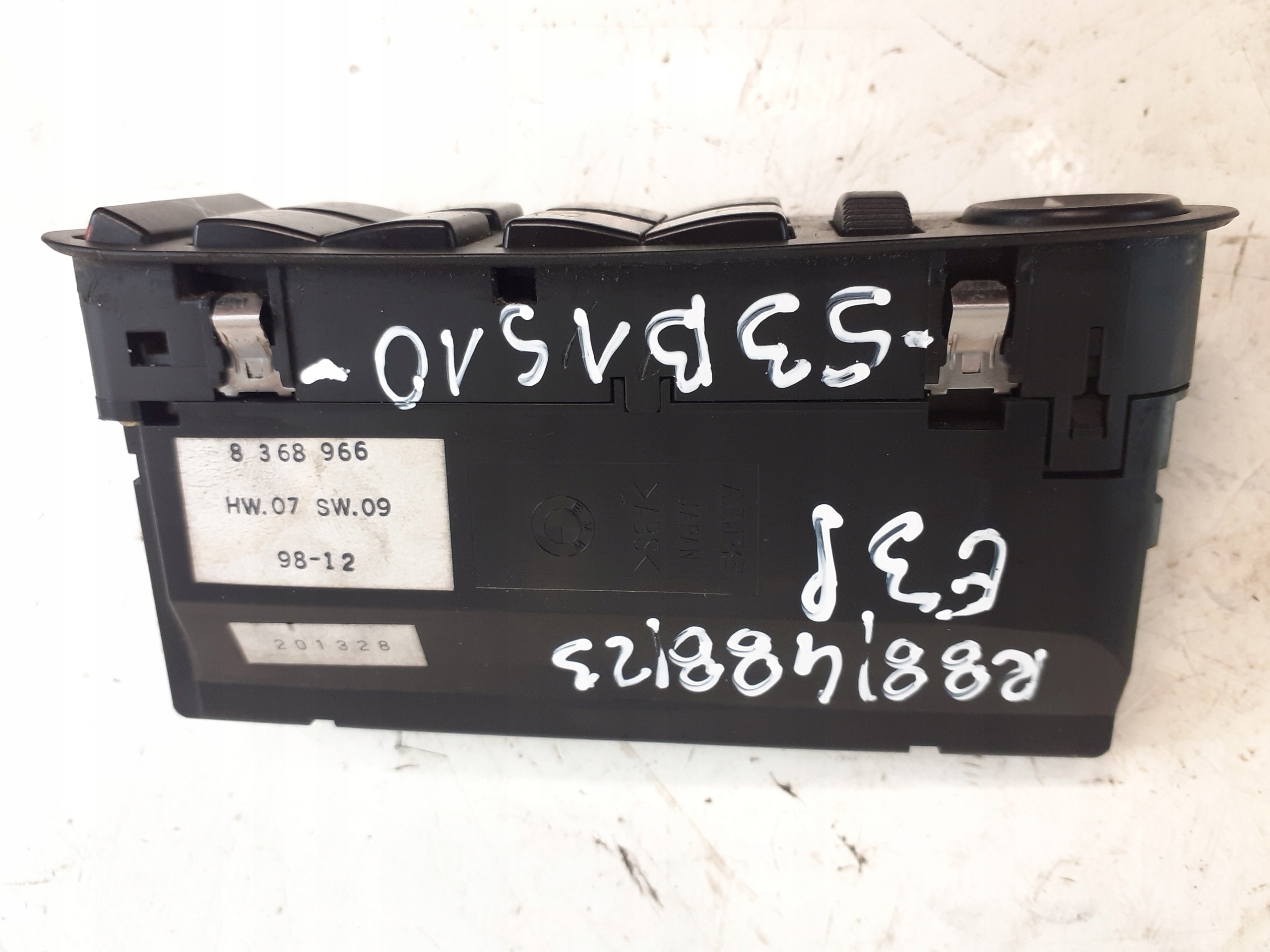 switch windows BMW E39 left front 8368966