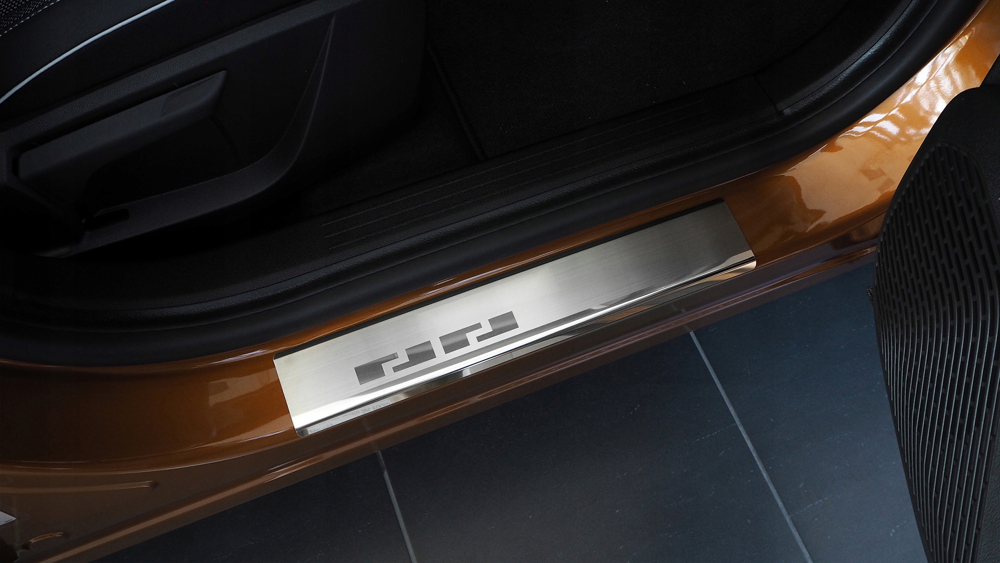 DACIA JOGGER 2021 NAKLADKI LISTWY PROGOWE PROGI Producent Alu frost