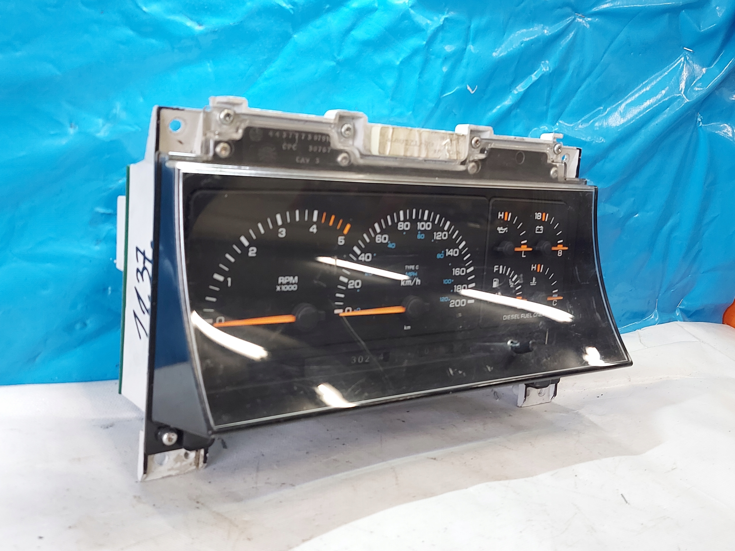 dials clock CHRYSLER VOYAGER and 3.0 B 4437782