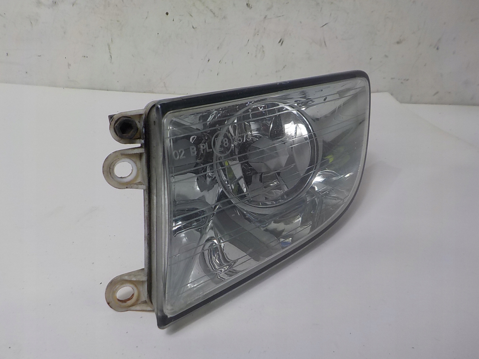 SKODA OCTAVIA II fog light left front front 1Z0941699 1Z0941701