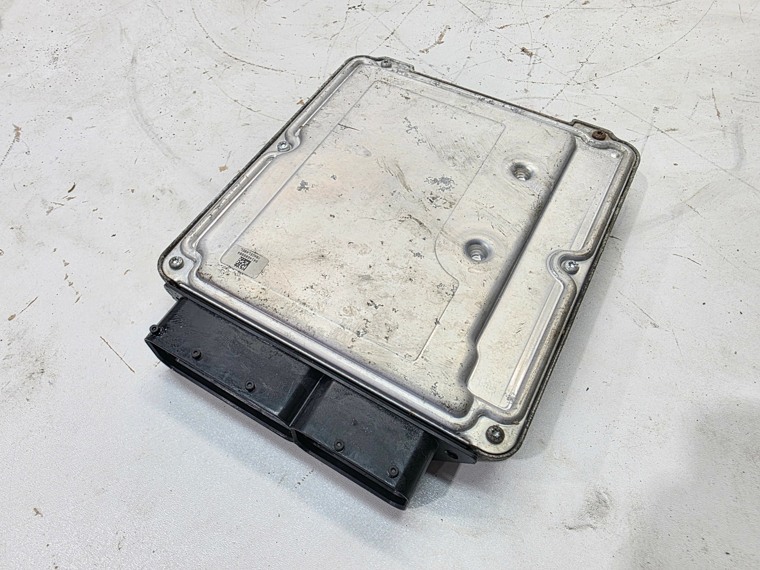 computer control unit of the engine AUDI Q7 4L 3.0 TDI 04L910401G 4L0907401A