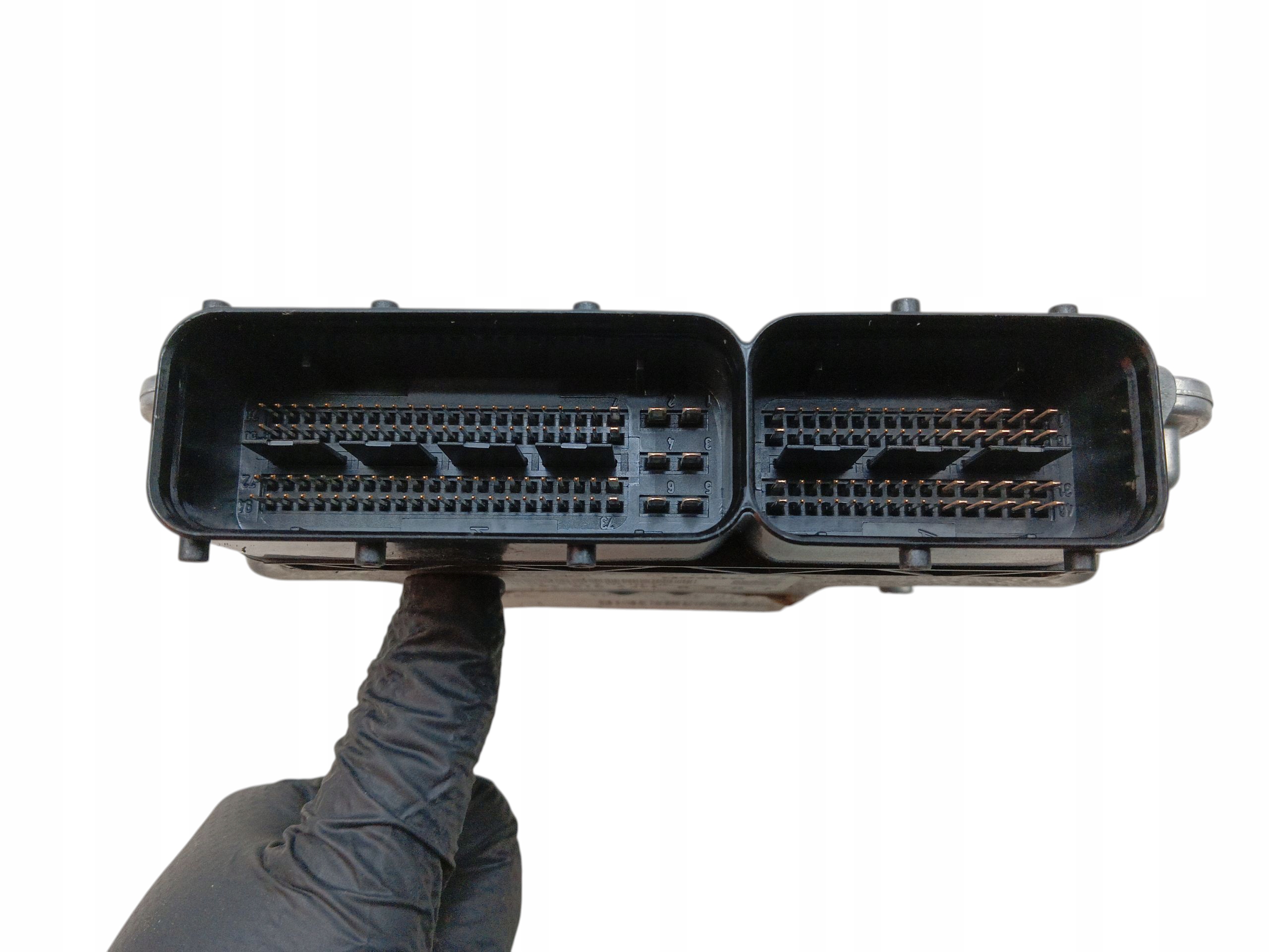 computer control unit of the engine AUDI A6 C6 2.7 V6 TDI 190KM 4F7910401 0281014724