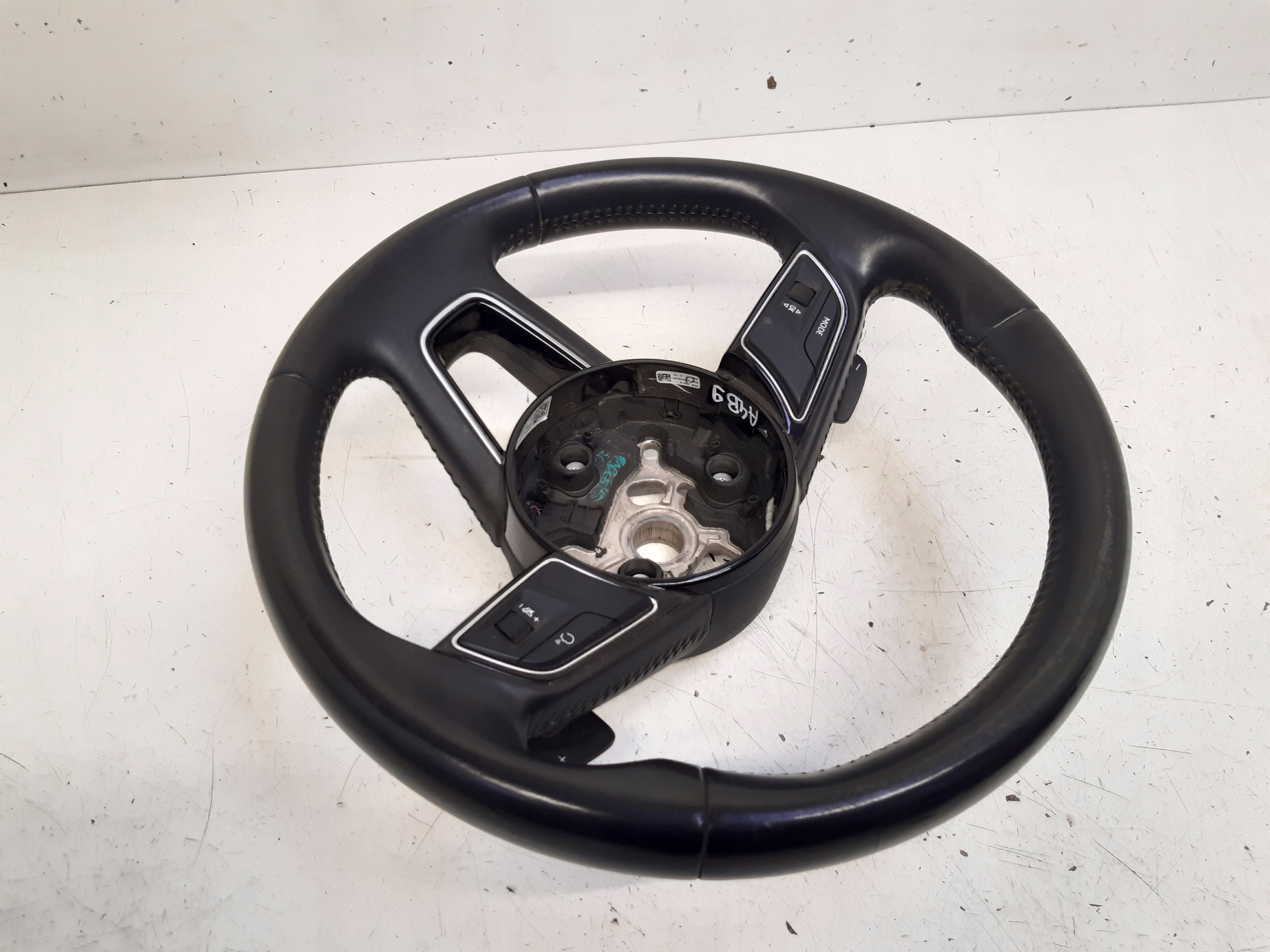 steering wheel, leather multifunkcja with shifting 8W0419091F Audi A4 B9