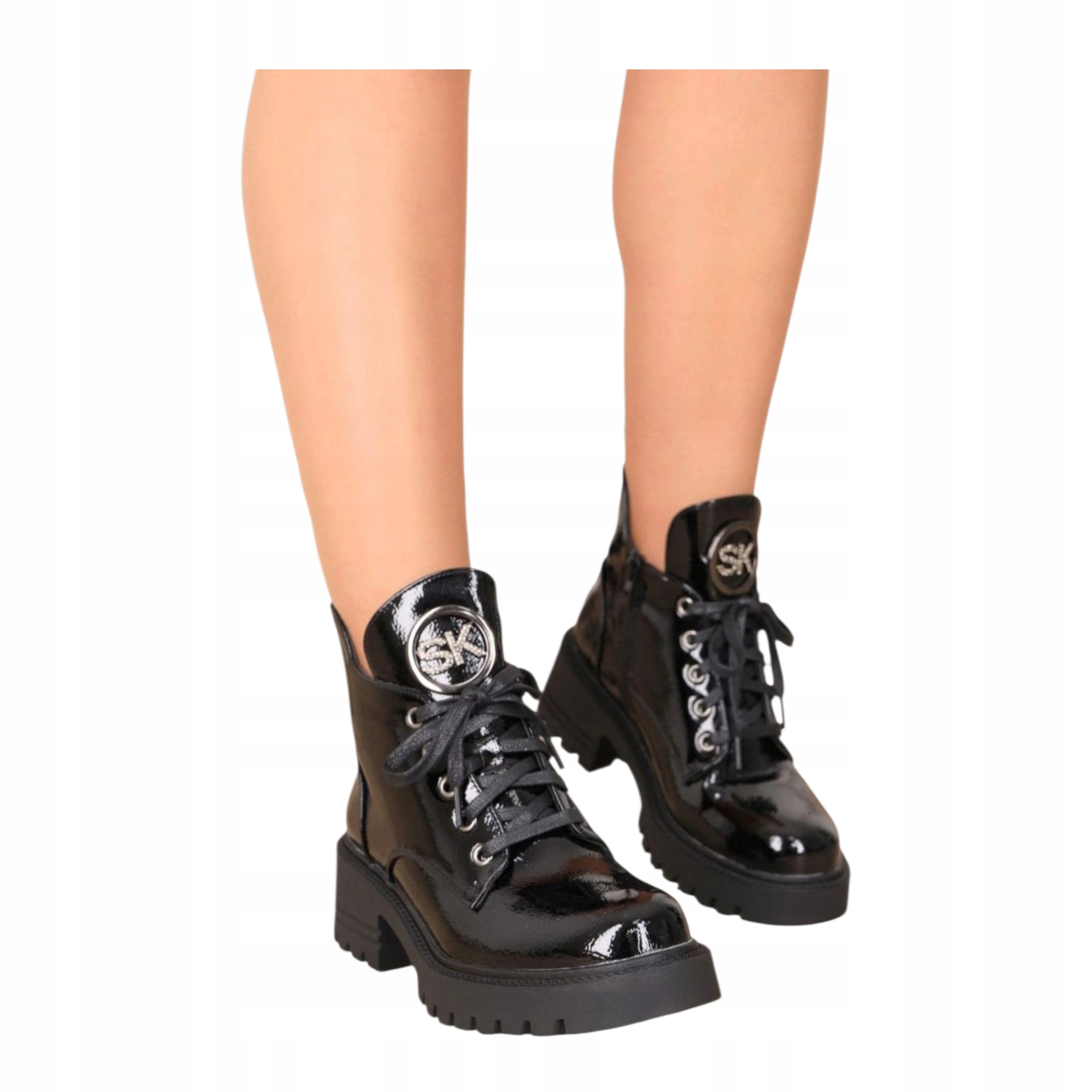 Dámské Kotníkové Boty na platformě Klocku Trapery Kožené Lakované Černé 38