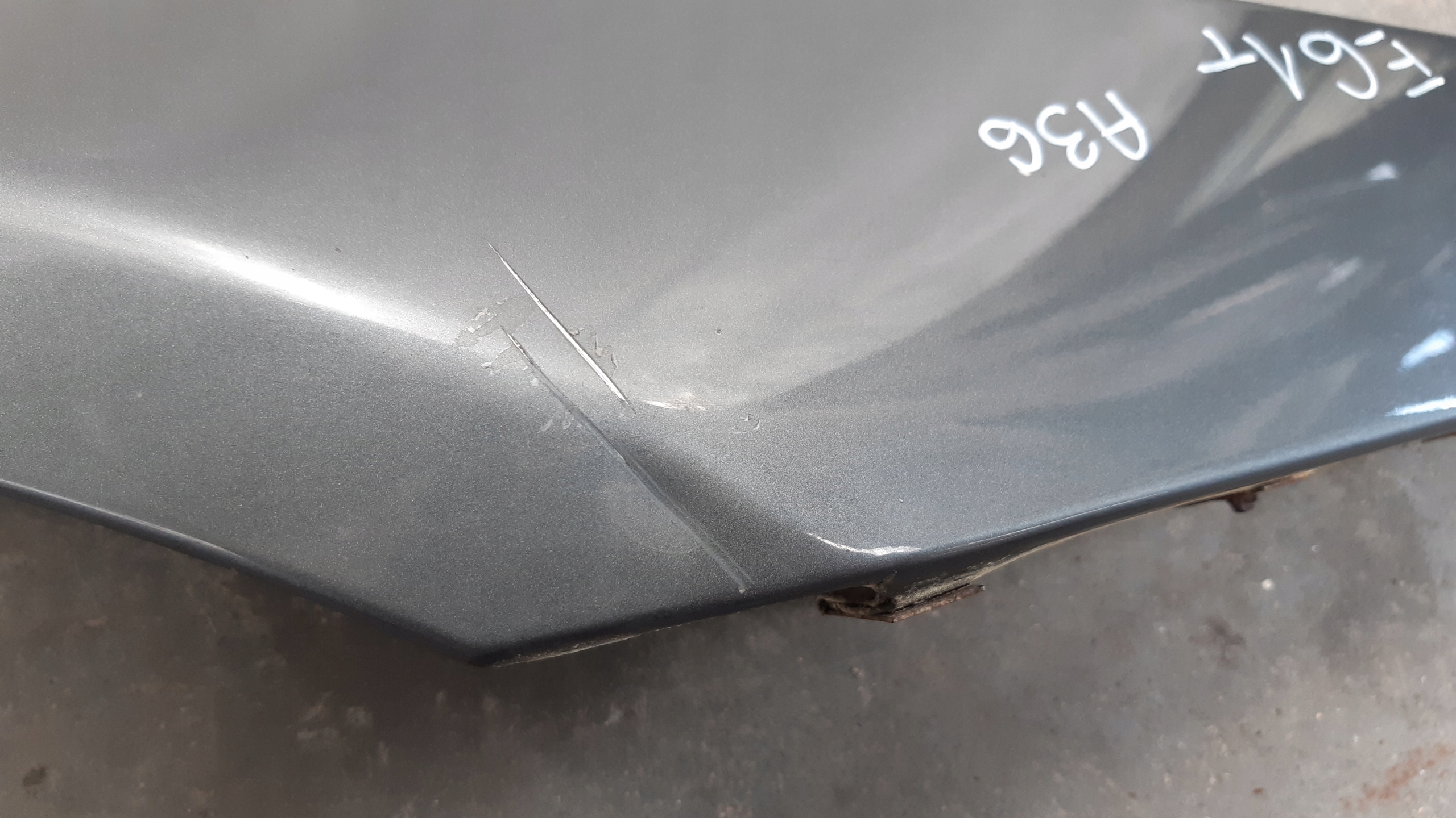 fender right A36 BMW E61 525i