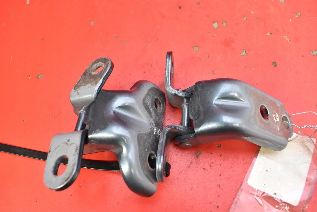 hinge hinges door left rear part KIA SPORTAGE 5 V 21-25