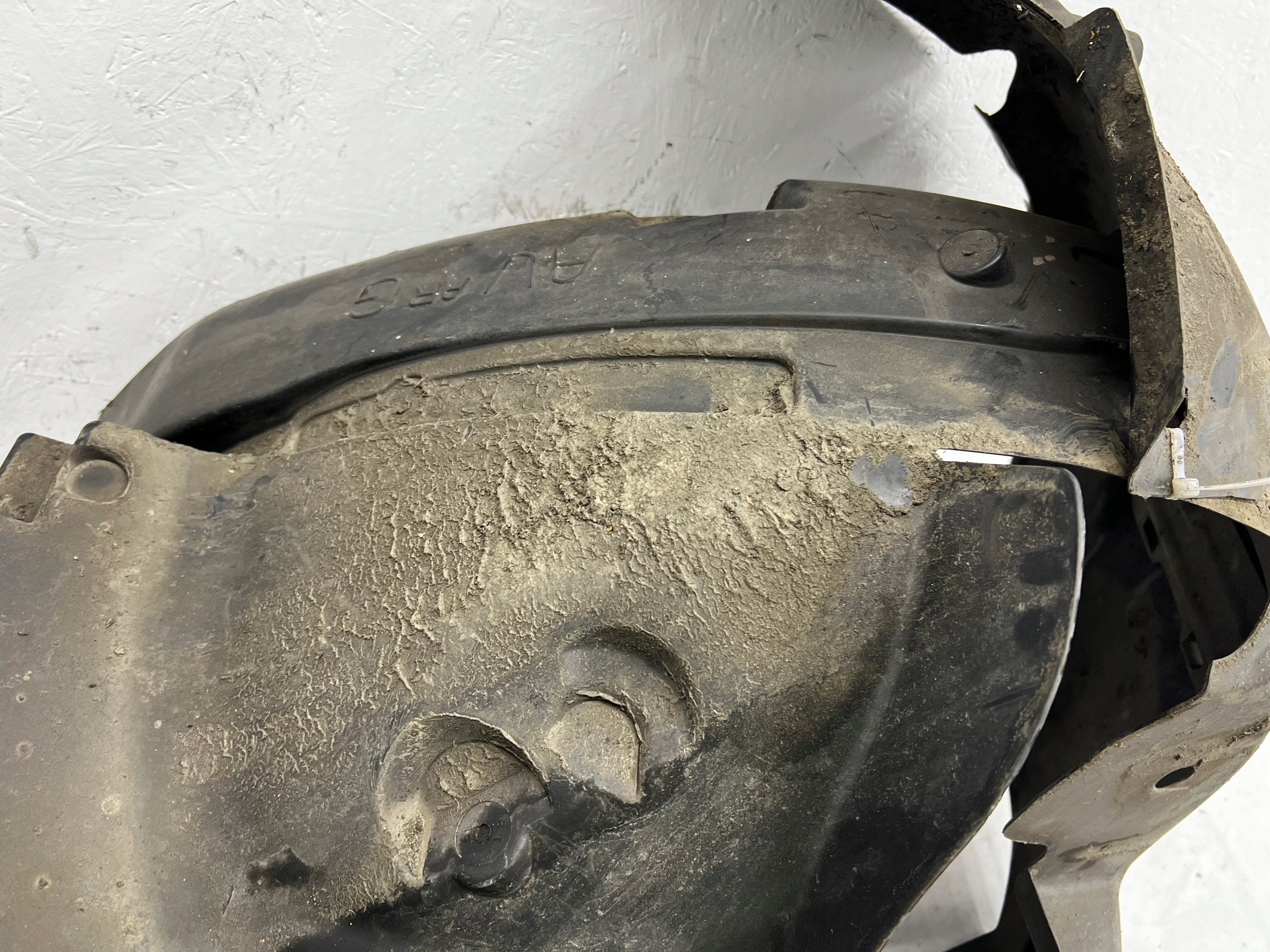mudguard left front 93867897 93867899 - OPEL VIVARO B TRAFIC III TALENTO