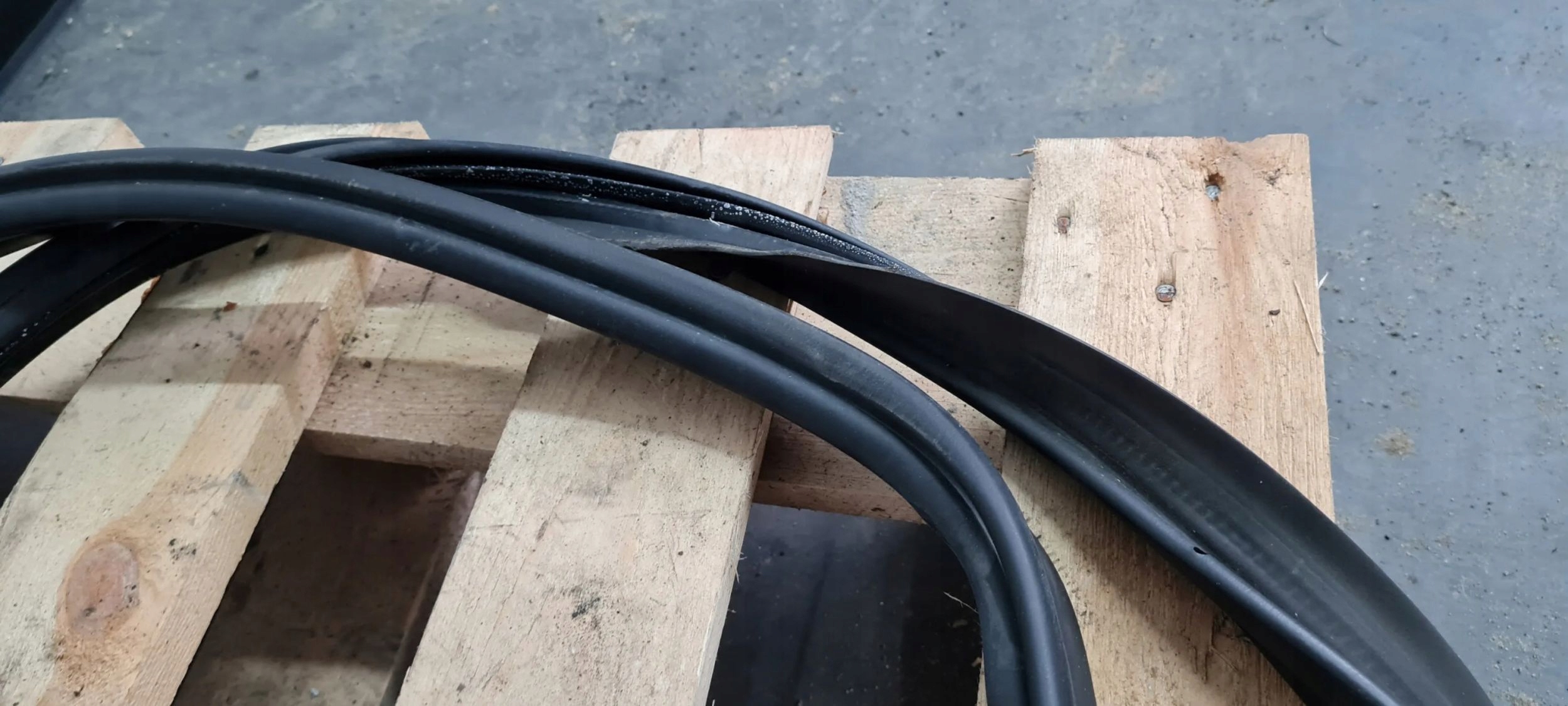 A6 C7 4G gasket bonnet boot rear part KOMBI
