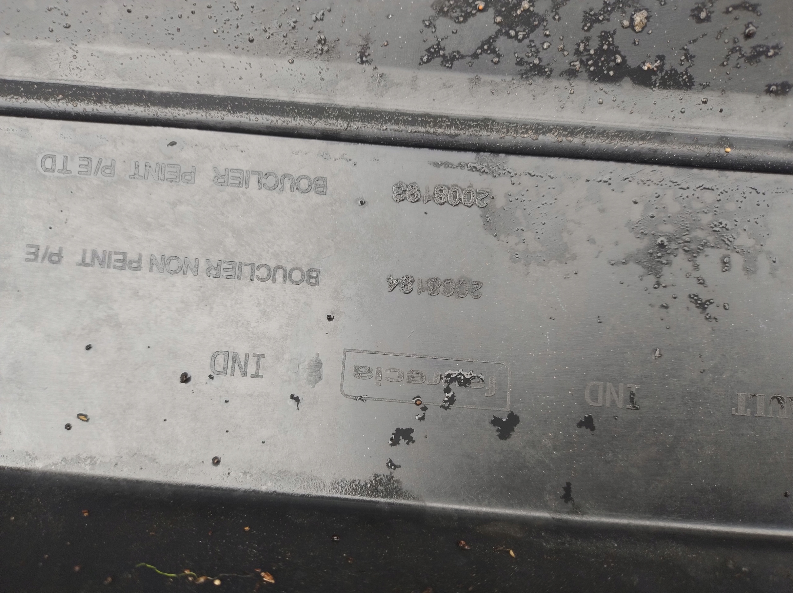 DACIA DUSTER bumper rear part rear below sensors PDC