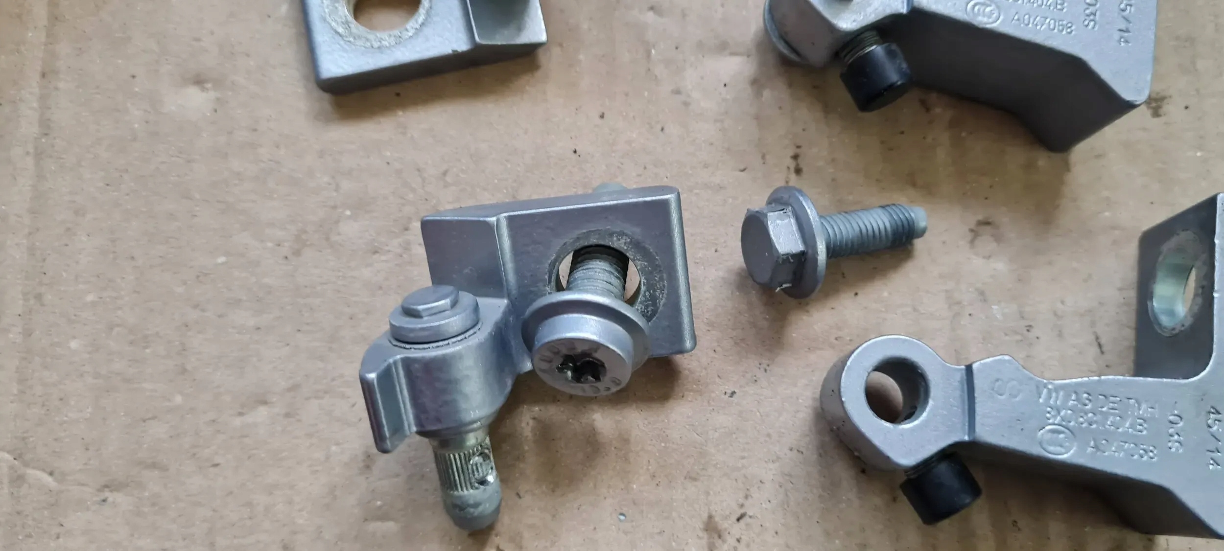 S3 8V sedan A3 hinge hinges door right right front LZ7G