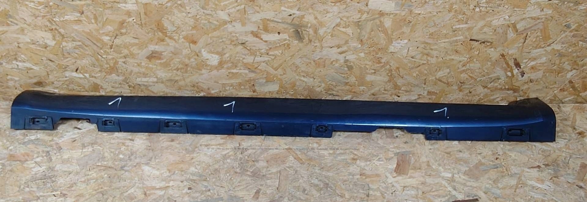 cap threshold left side Renault Talisman 764195063R