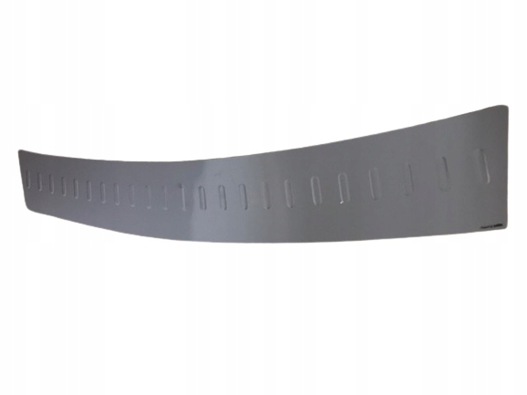 VO02CZ5M - Бампер VOLVO V50 04-06