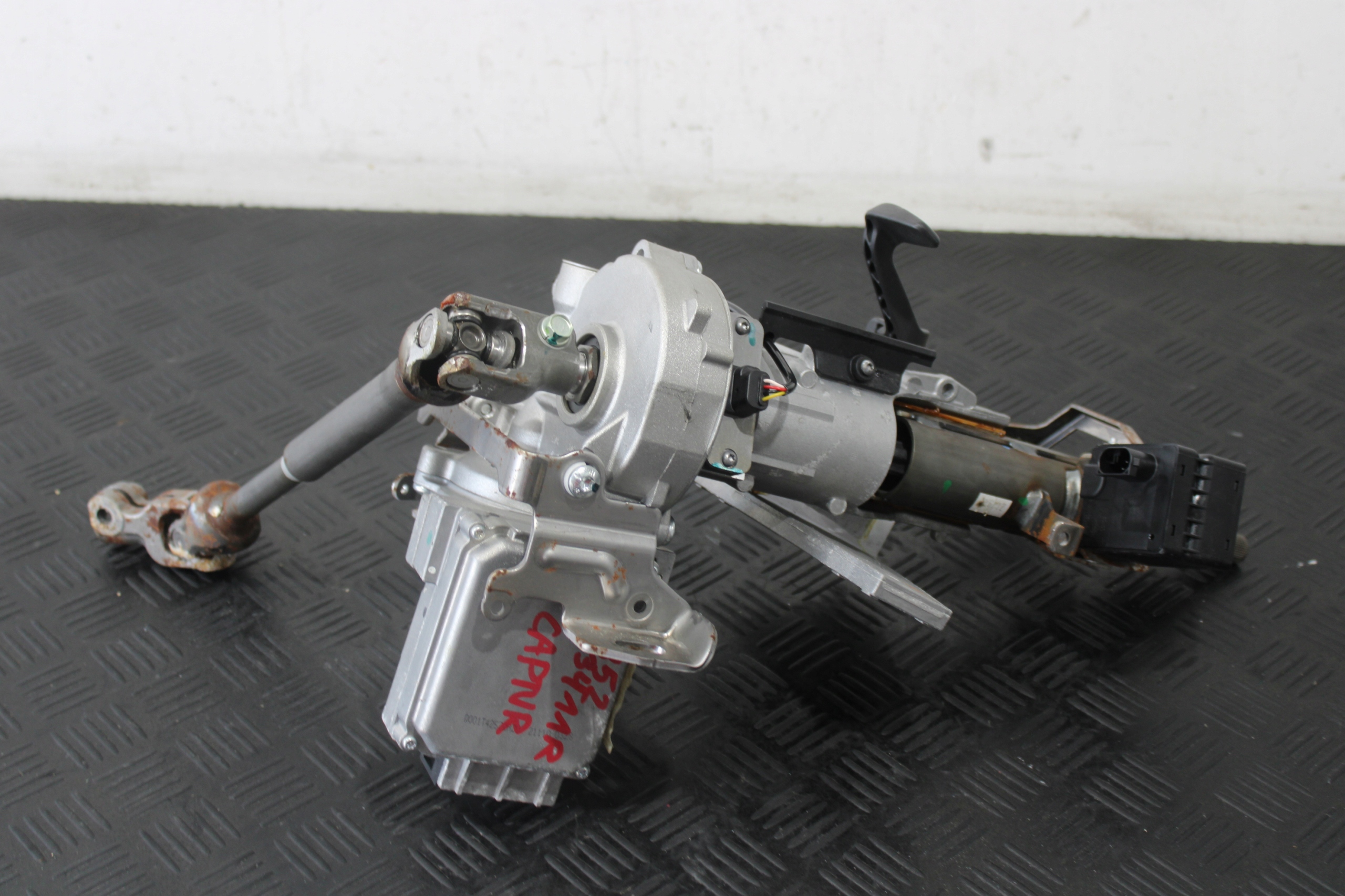 PIANTONE STERZO USATO SERVOSTERZO RENAULT CAPTUR E 1 985253411R