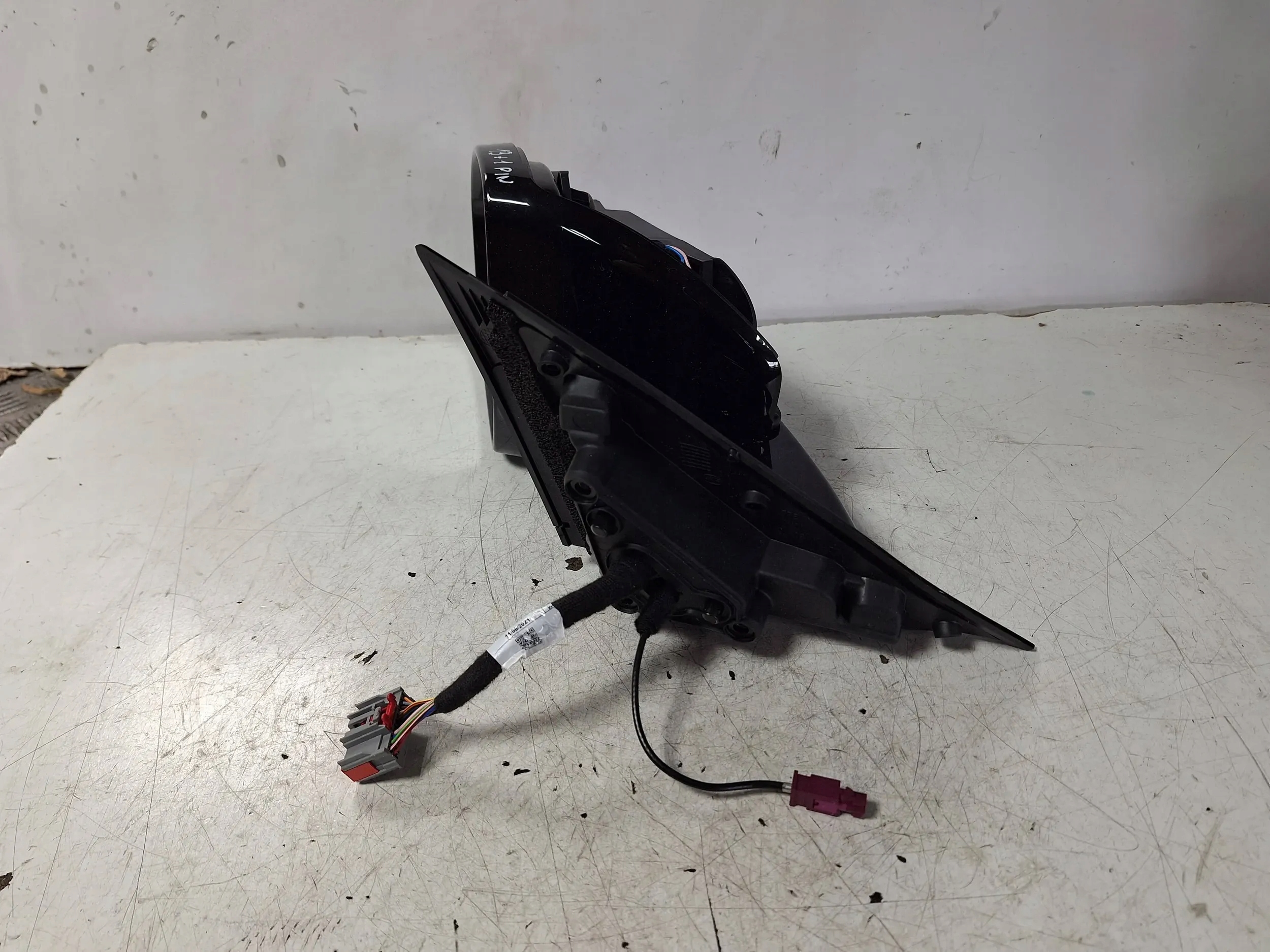 зеркало левое Range Rover Velar L560 19- 20PIN англия