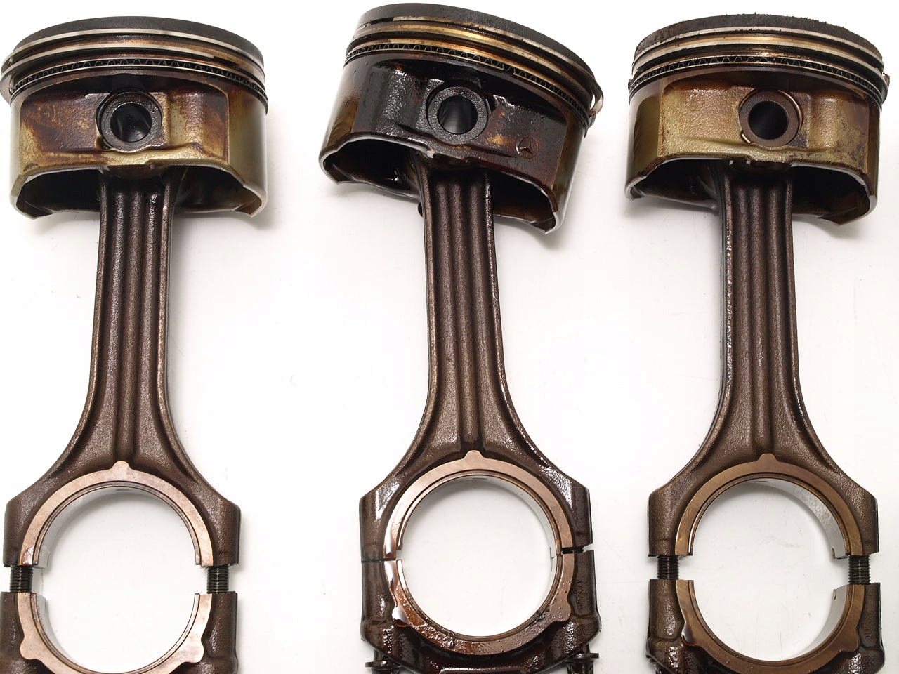 korbowód tłok Mercedes-Benz ML W163 98r 3.2 v6 Typ samochodu 4x4/SUV