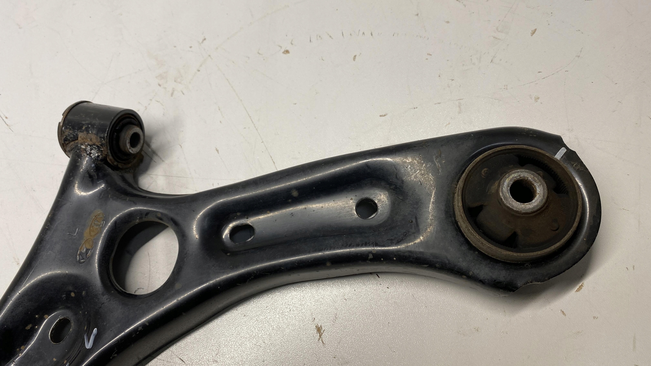KIA OPTIMA IV arm left front front 15-19