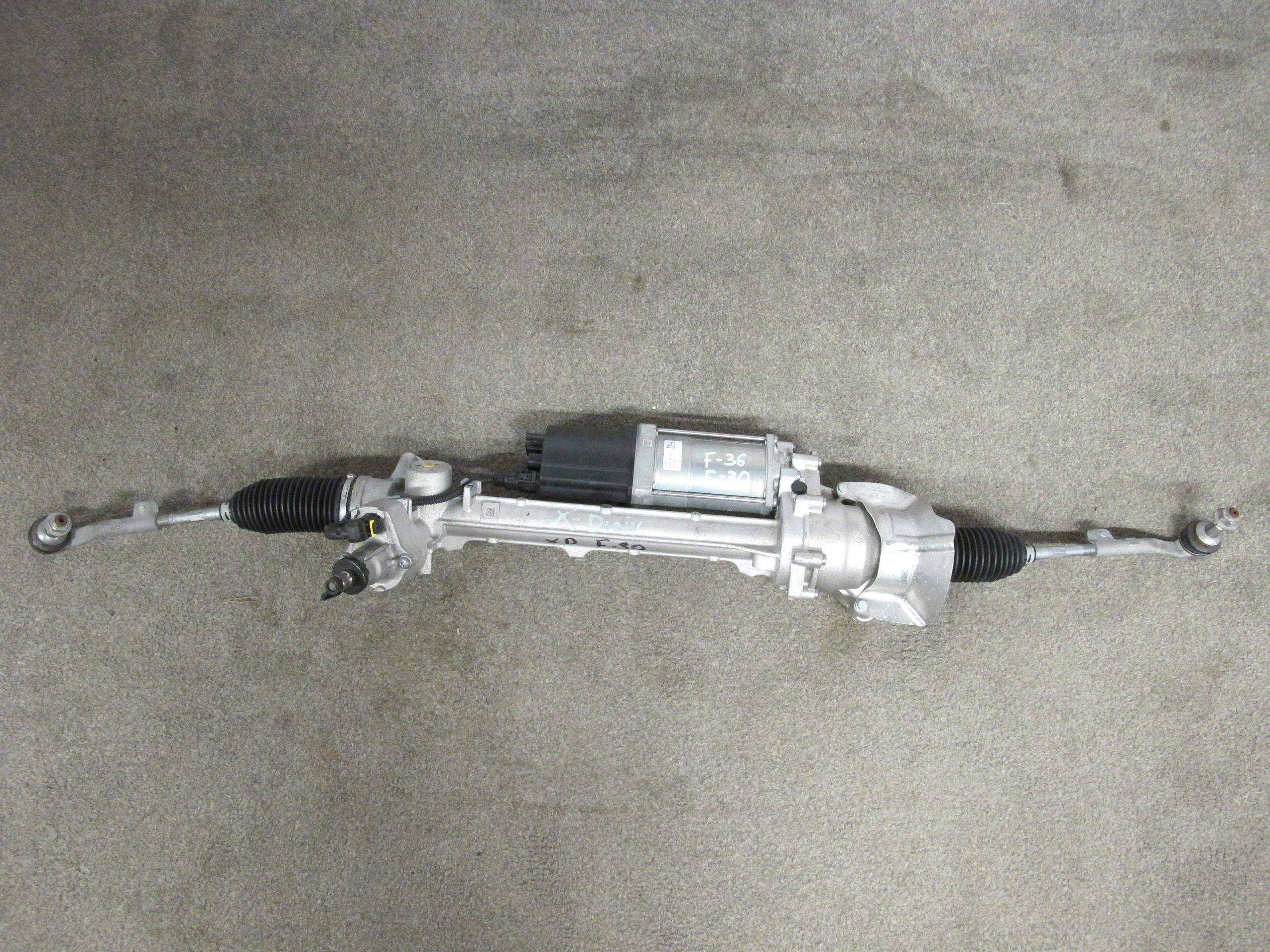 Рульовий механізм BMW F30 F32 F36 XD 6881065