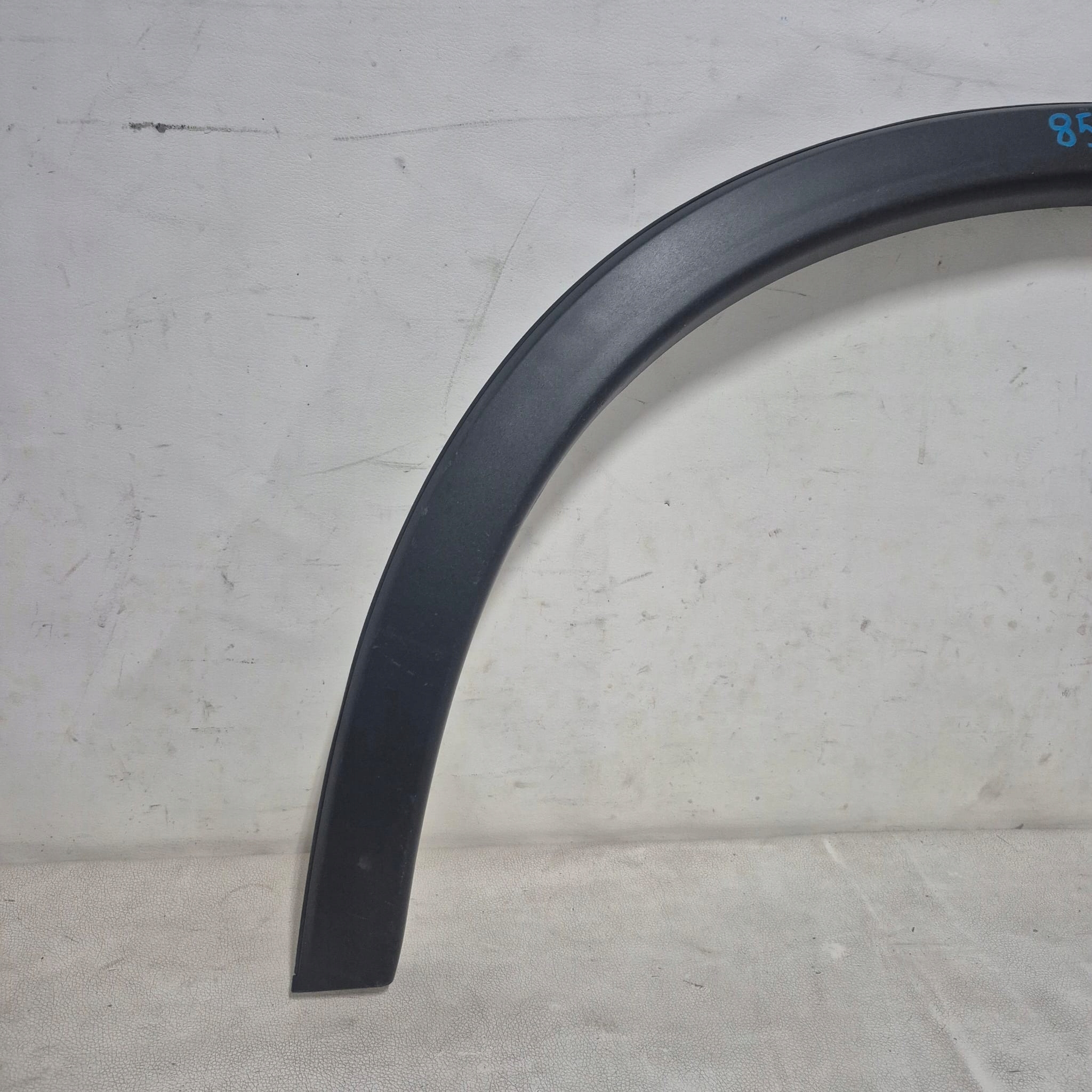 MITSUBISHI ASX and 1 LIFT 12-23 moulding cap left front