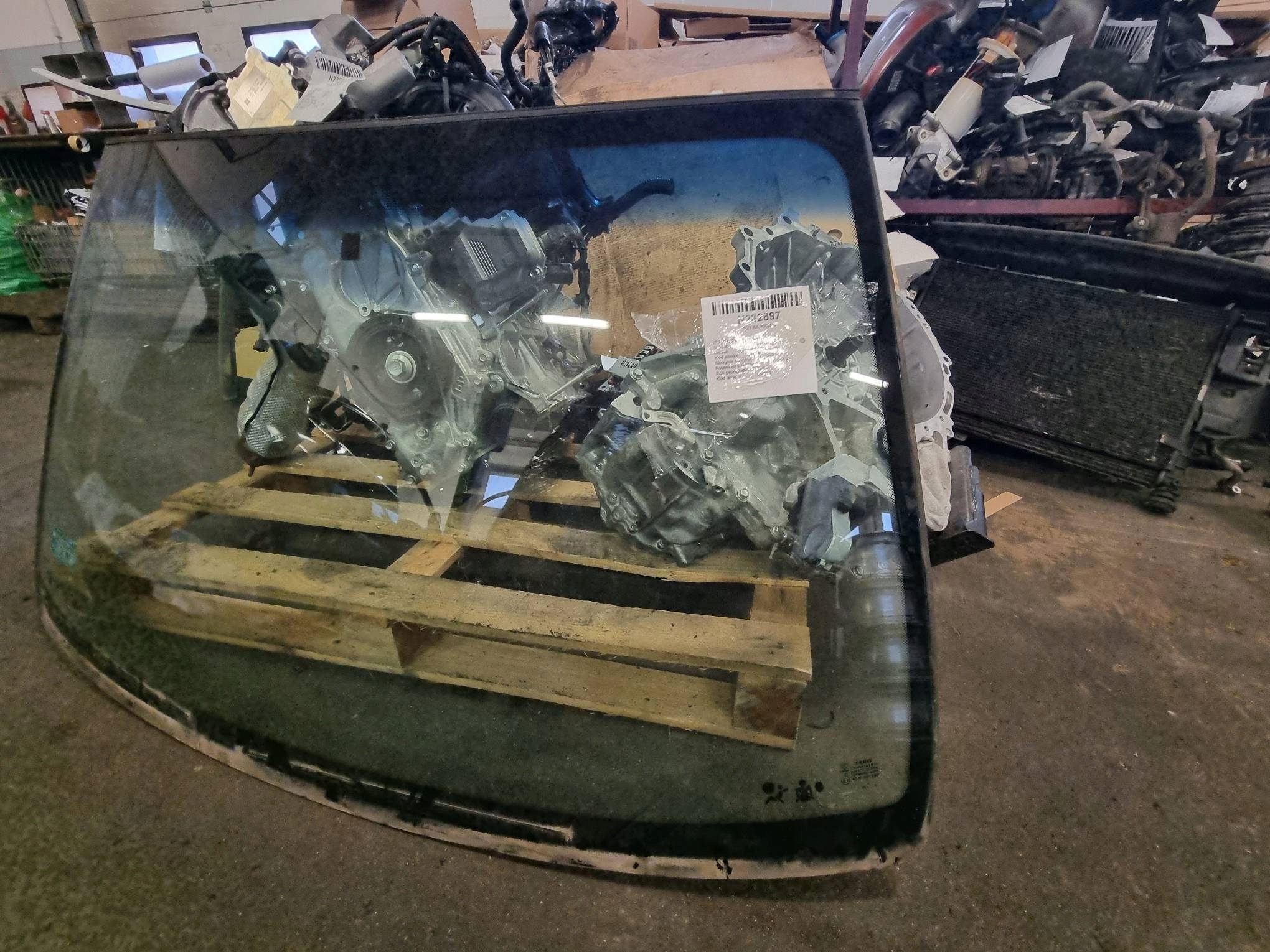 window front iron RENAULT CLIO II
