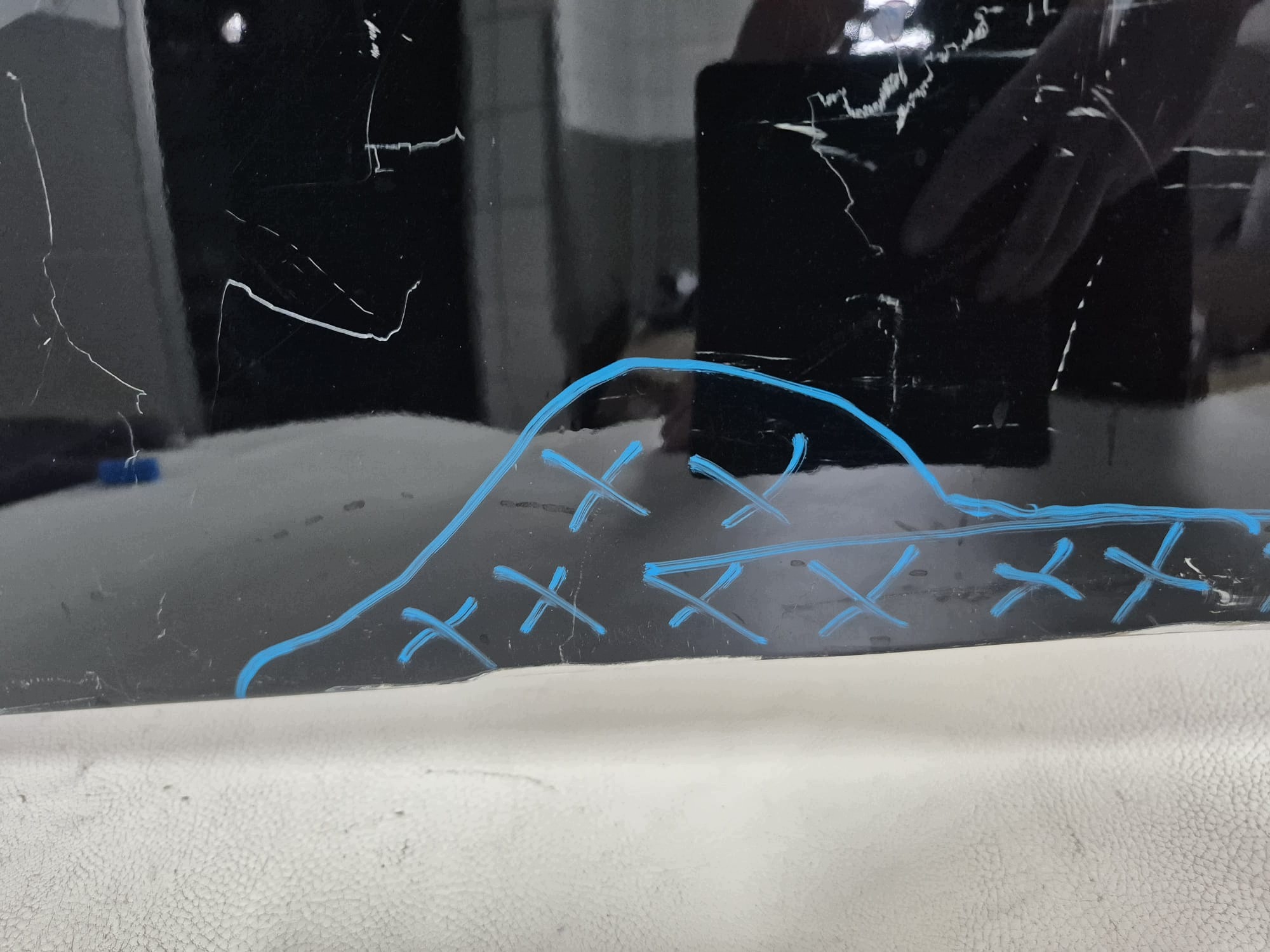 FORD MUSTANG MACH E 20- fender left front front LJ8B-R16185-AB
