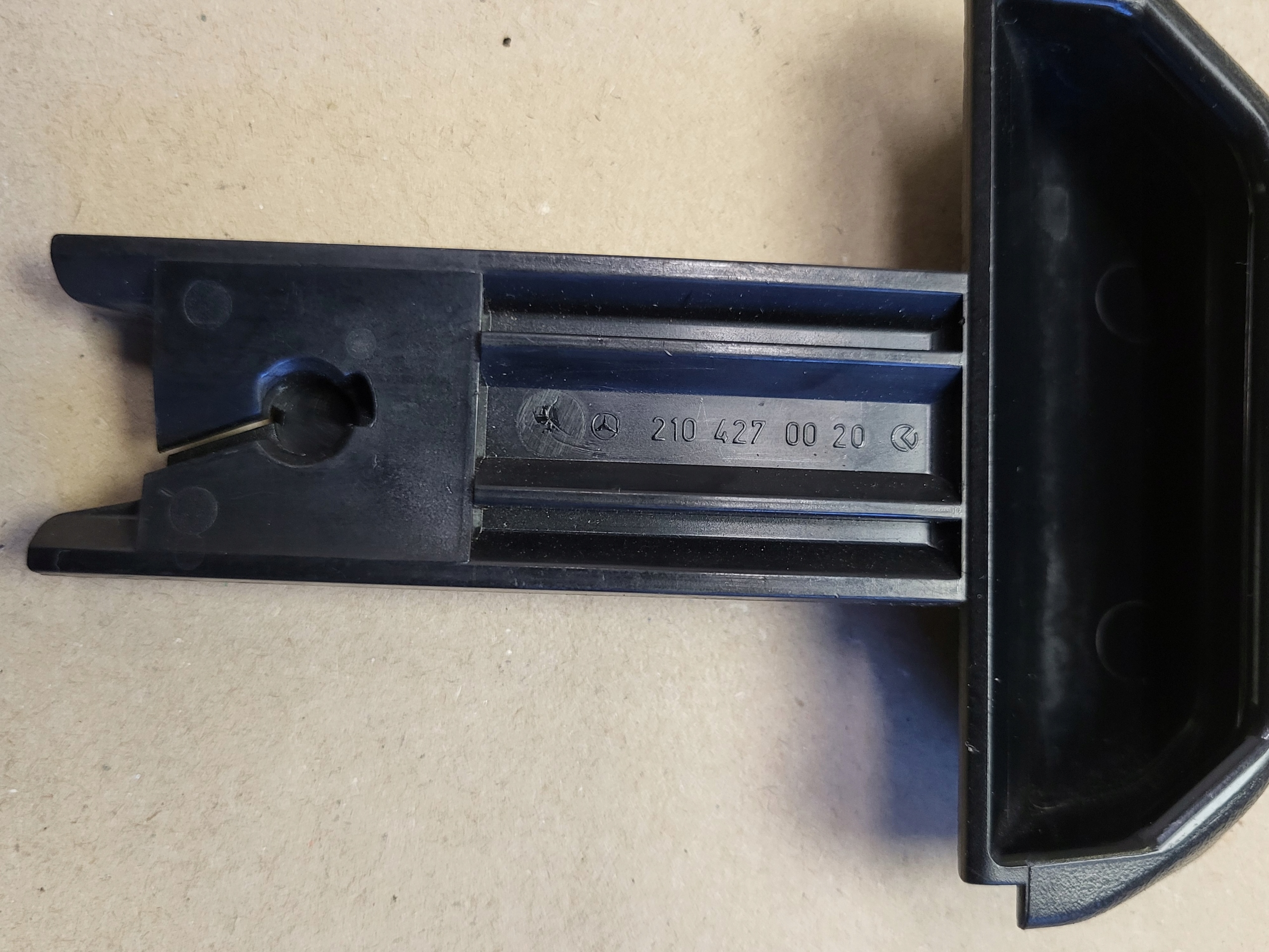 handle bracket electric brake MERCEDES E W210 2104270020 OE EU