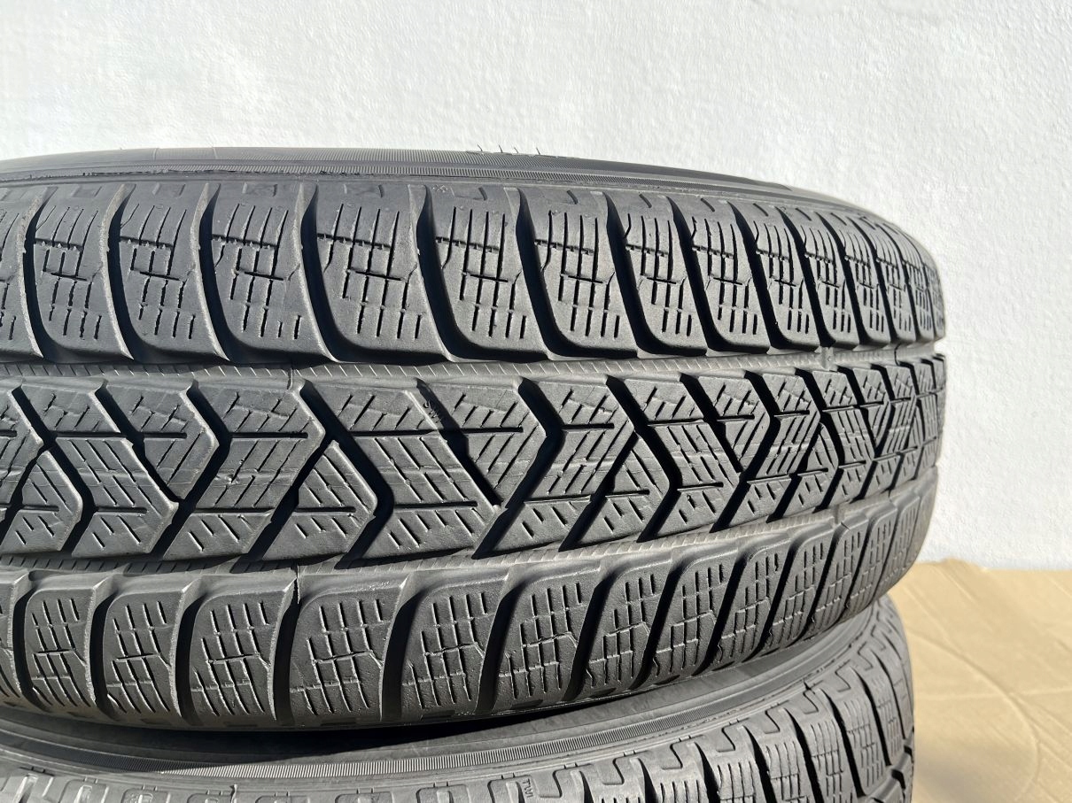OPONY 215/65/17 103H PIRELLI SCORIPON WINTER Marka Pirelli