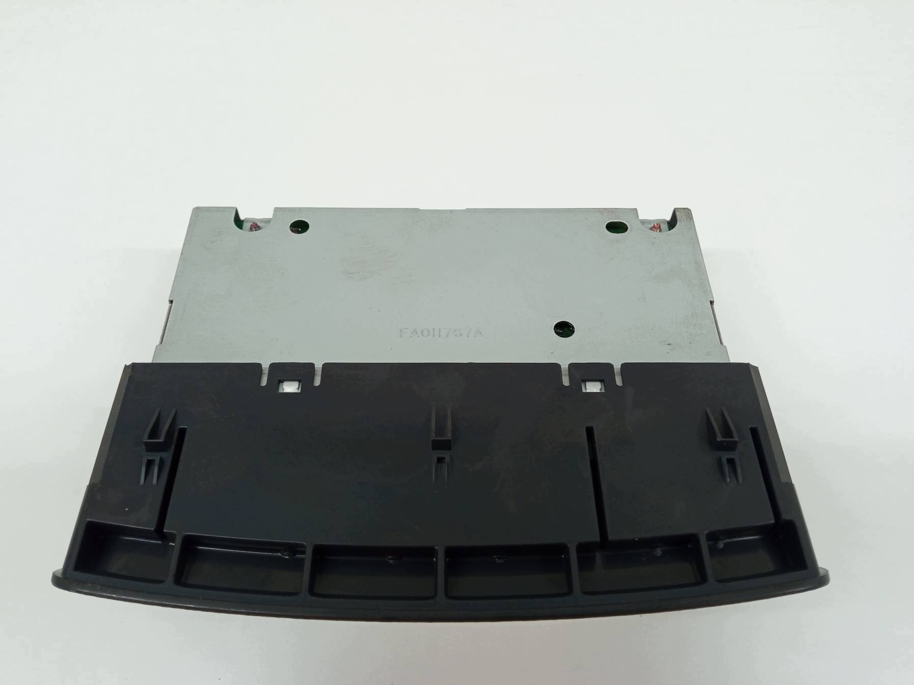 RADIO 8611052022B0 Toyota Yaris und (1999-2005)