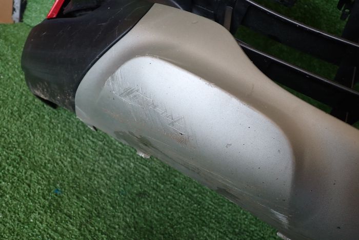 RENAULT CAPUTR LIFT 17- Paraurti anteriore Anteriore