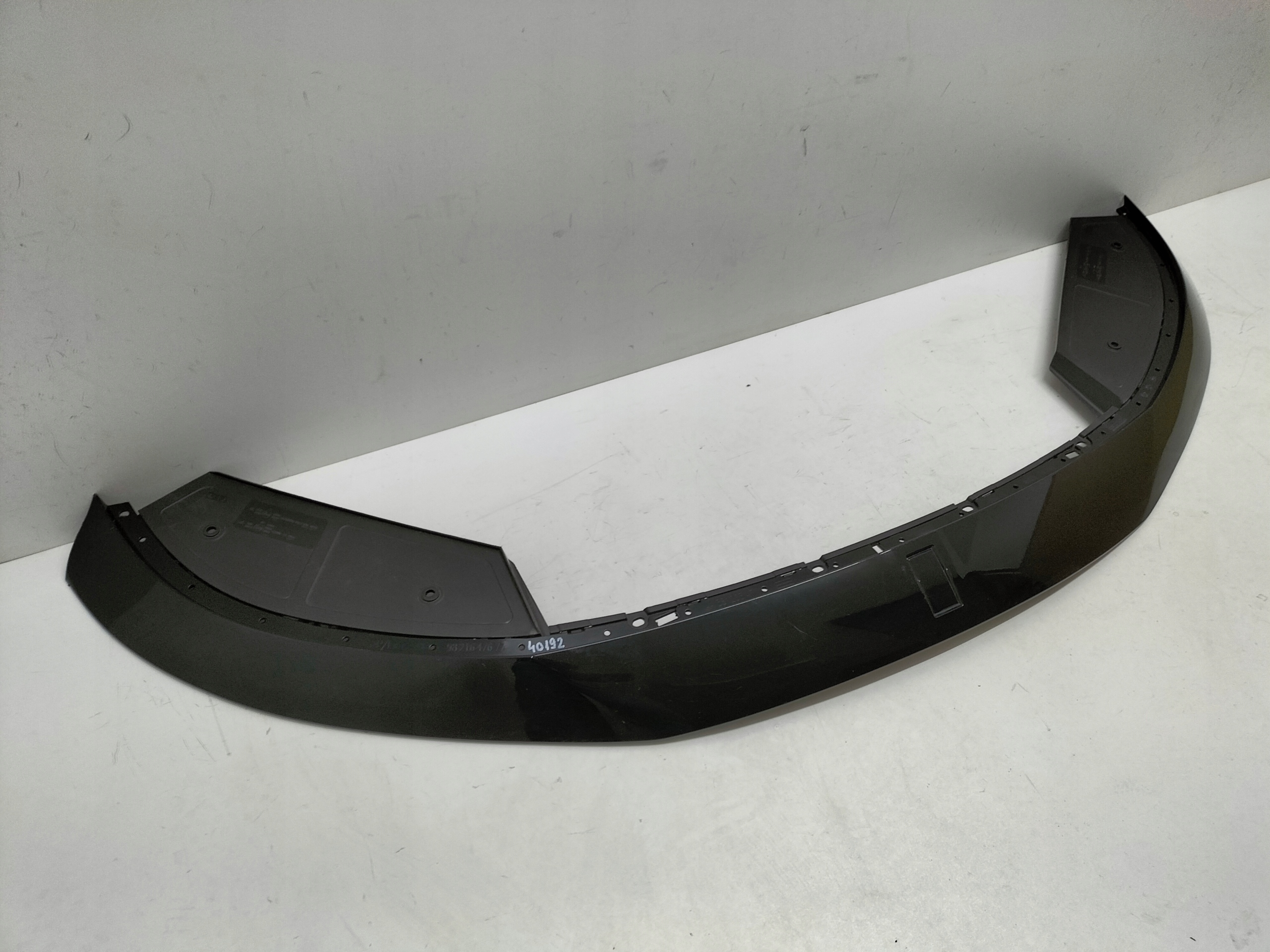 cap moulding visor of a bumper front CITROEN DS7 18