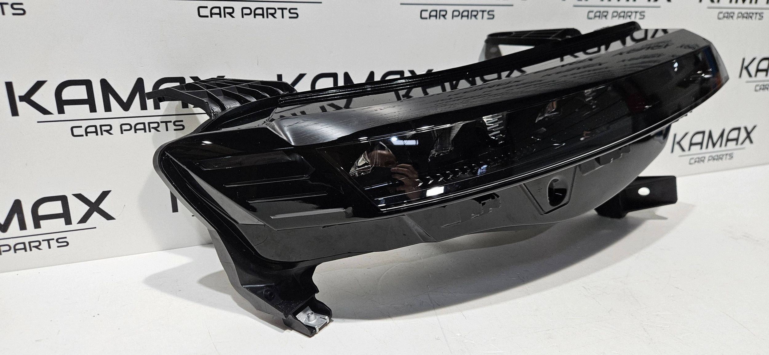 light right front FULL LED MITSUBISHI ECLIPSE CROSS 26- original 260107842R