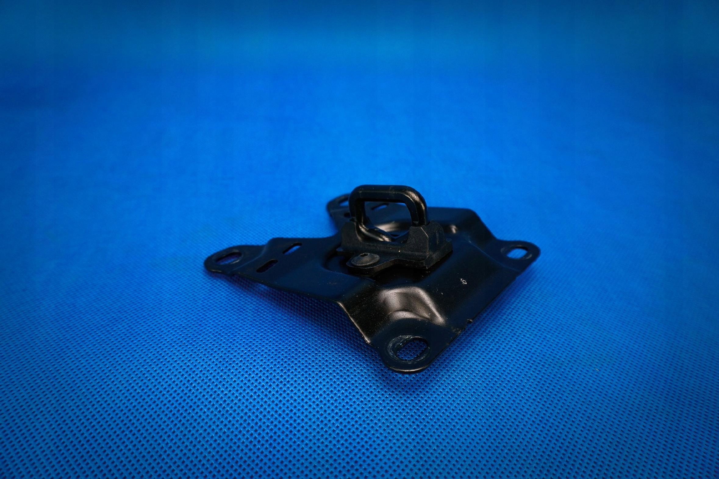 Rygiel bonnet latch lock Audi A8 S8 4H 4H0823186D