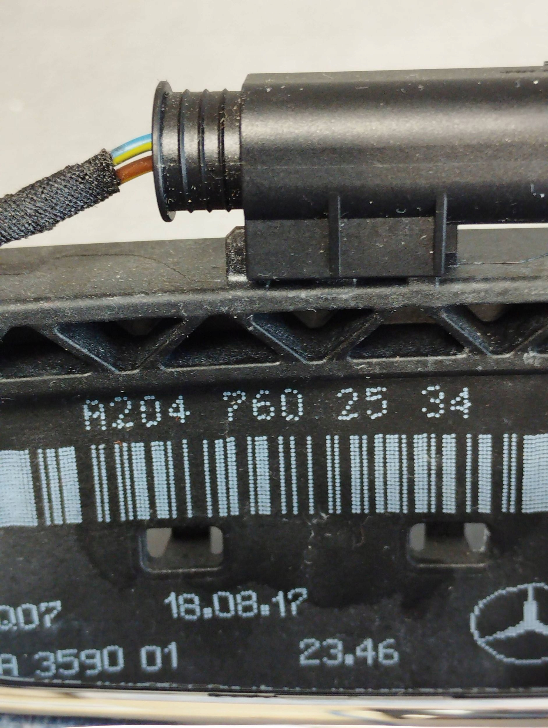 Mercedes-Benz GLE W166 handle left rear part 799 A2047602534