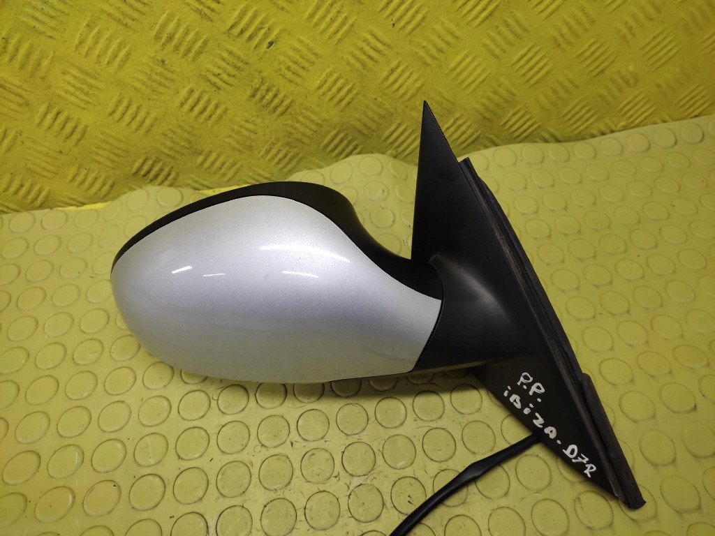 SEAT IBIZA III mirror right 3 PIN
