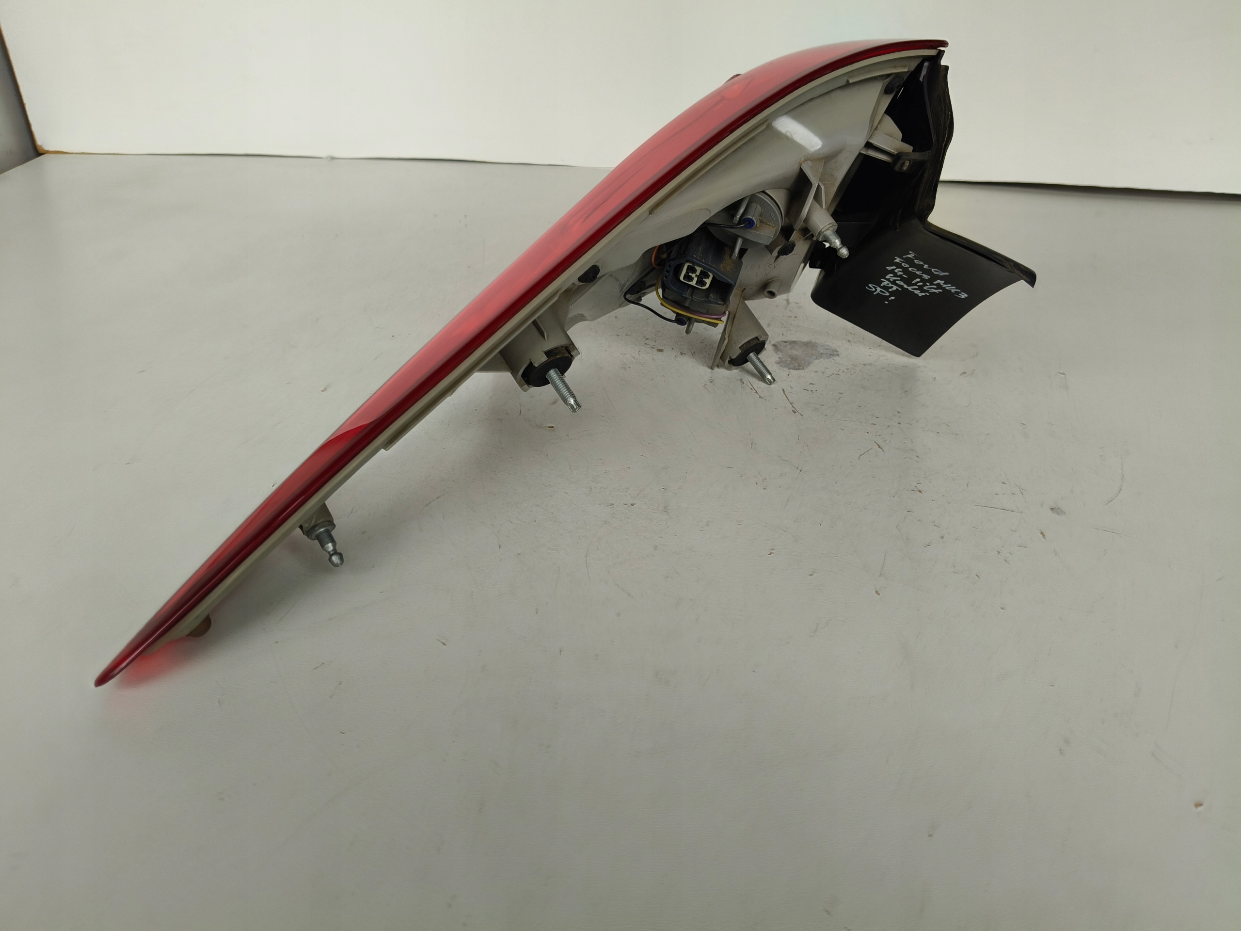 light right rear FORD FOCUS MK3 14- LIFT KOMBI