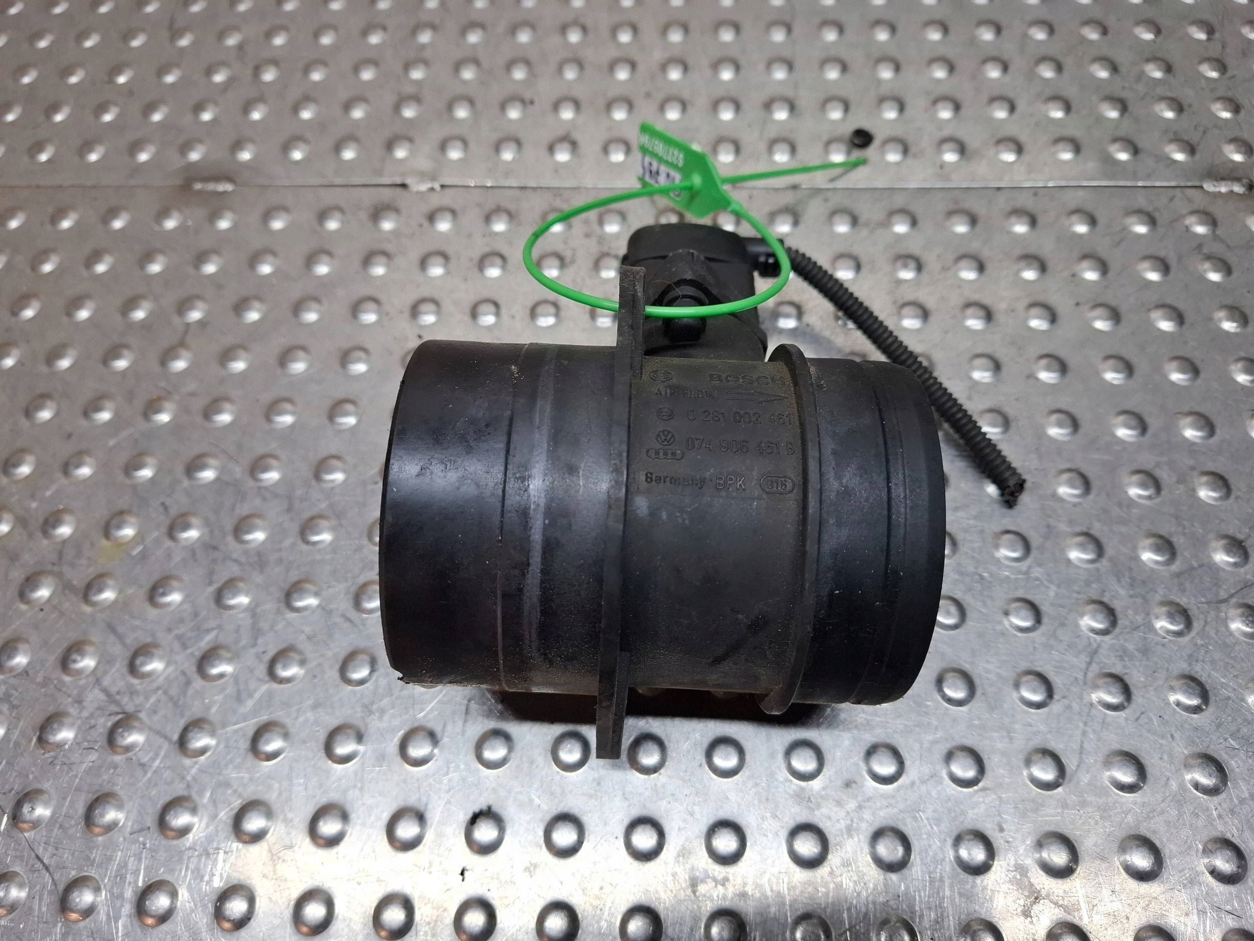 flow meter 074906461B 0281002461 AUDI A3 8P GOLF V LEON II ALTEA 2.0TDI