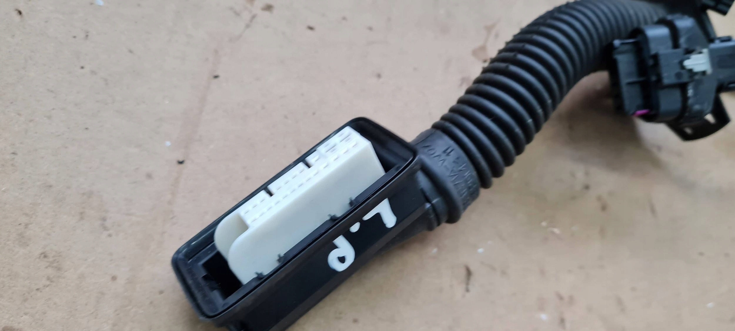 A5 8W S5 LIFT bundle wiring door front right 8W8971030D