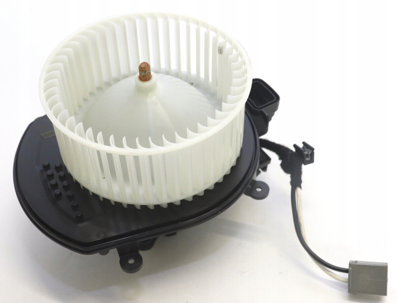 DMUCHAWA WENTYLATOR NAGRZEWNICY KLIMATYZACJI 39240608 OPEL INSIGNIA B