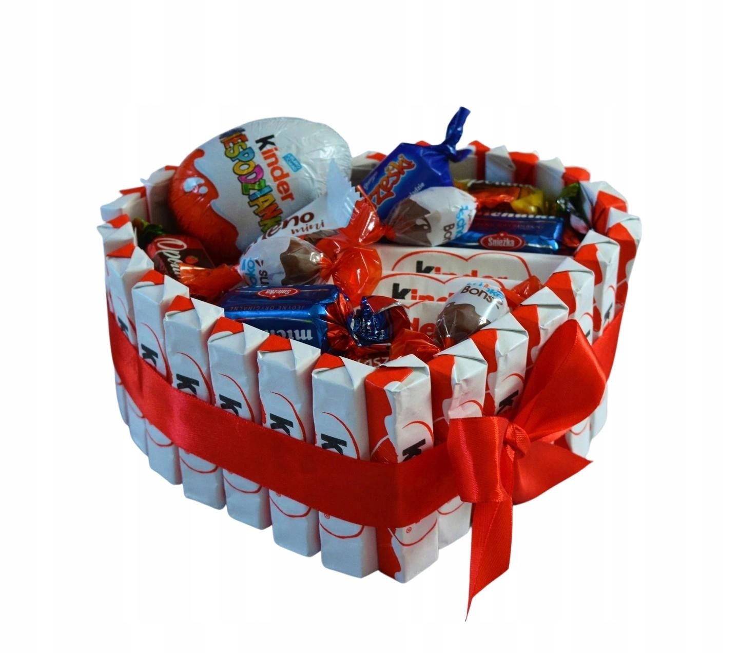 Levně Dort s kinder srdcem, narozeniny, jmeniny Valentýna