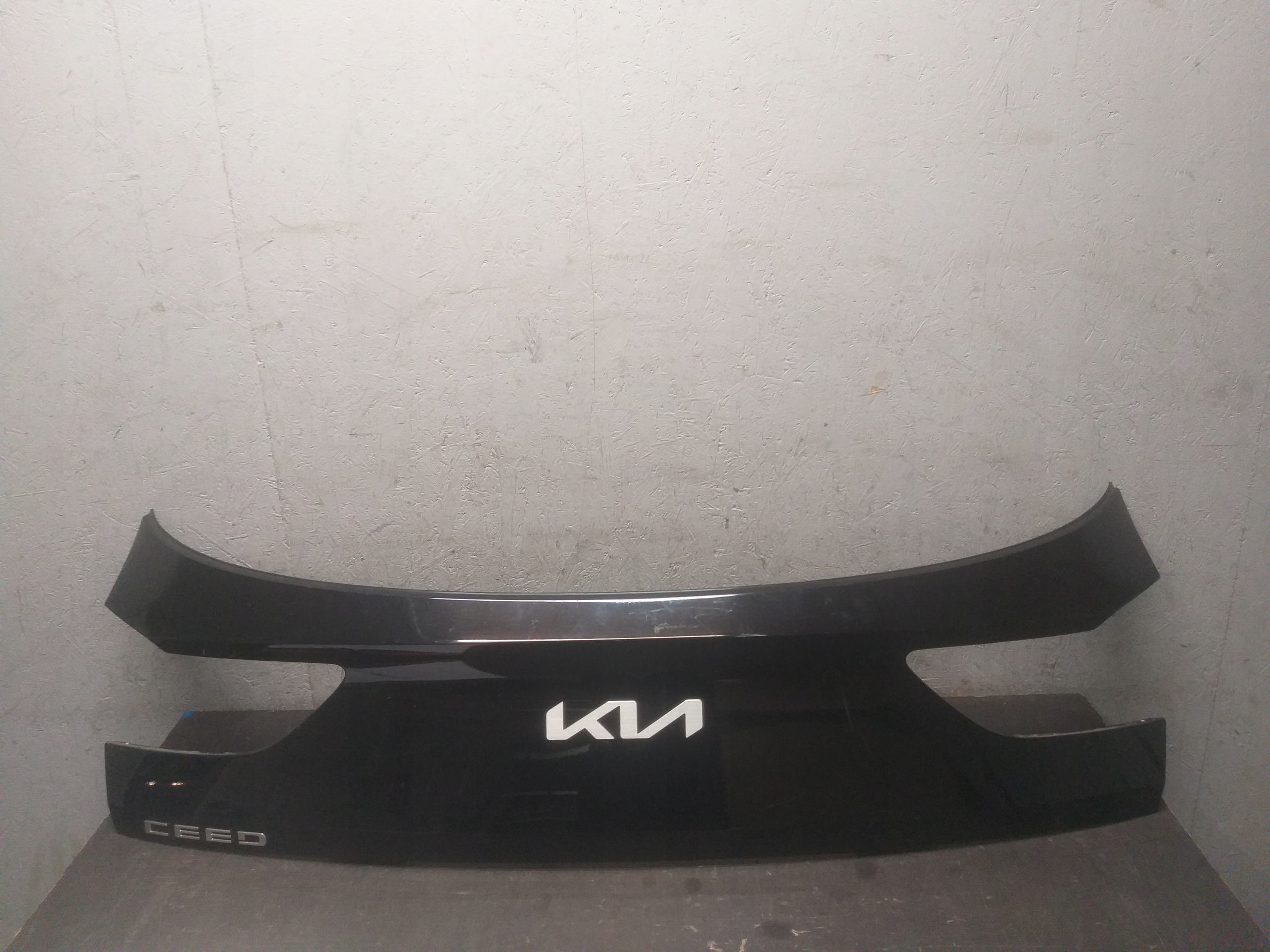 boot door cap cap KIA CEED III 3 KOMBI 17- 87311-J7GA0
