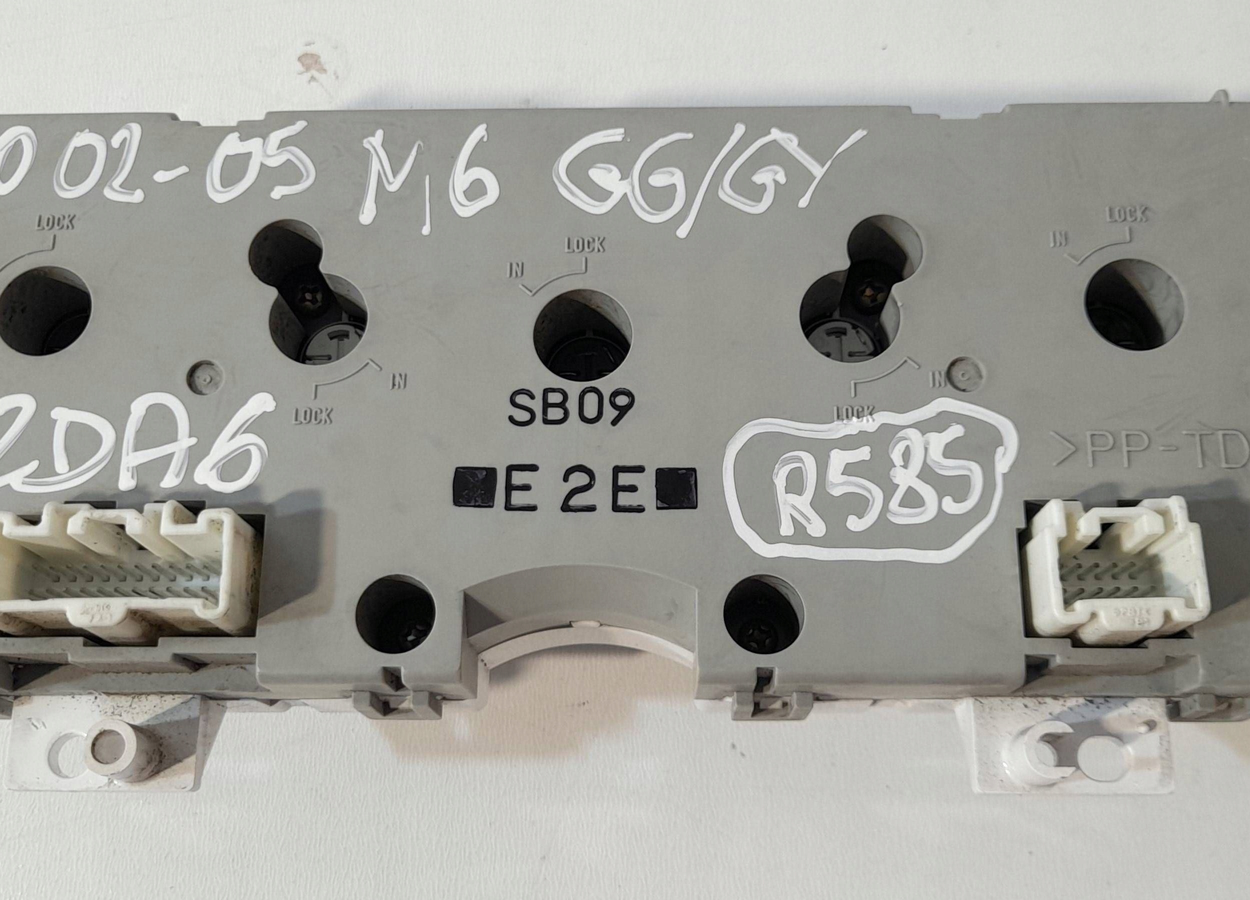 Mazda 6 GG / GH Unite commande clima SB09E2E (R585)