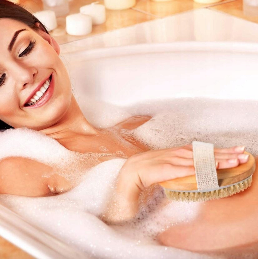 DREWNIANA SZCZOTKA DO MASAŻU MYCIA CIAŁA NA SUCHO I MOKRO Z WŁOSIEM AGAWY Kod producenta DC1PK