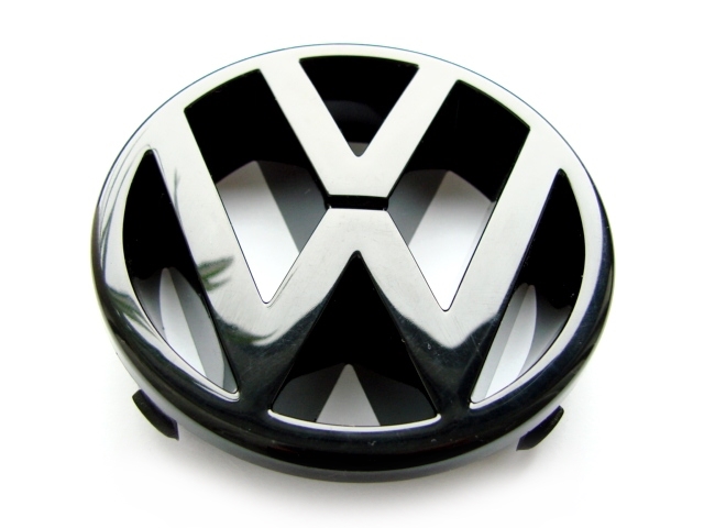 znaczek Vw logo w grill Golf II III Gti T4 Volkswagen czarny